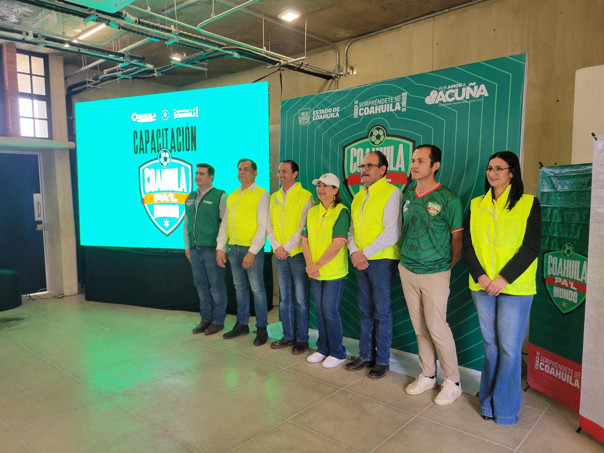 Capacitan a prestadores de servicios turísticos