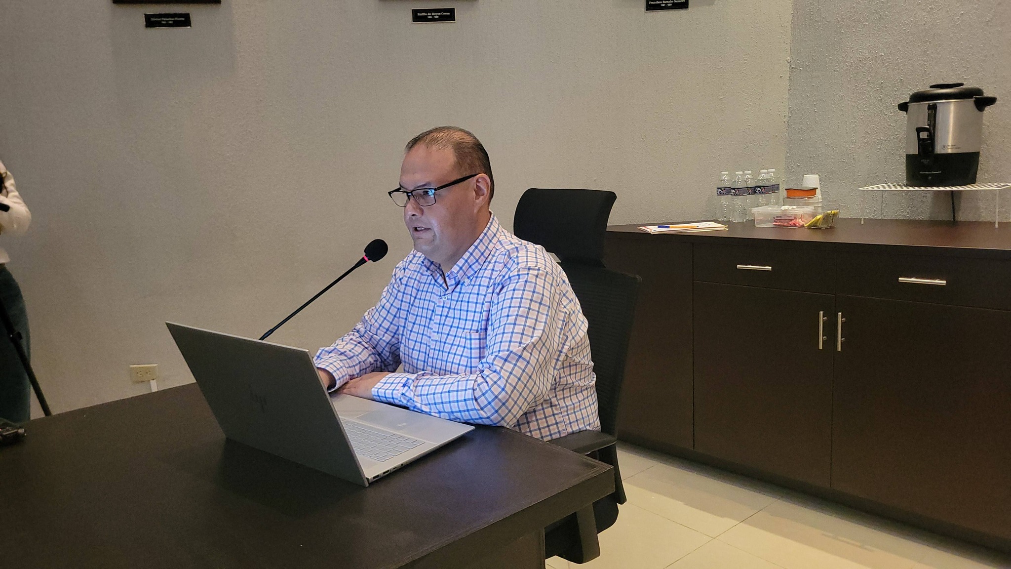 Comparece el Tesorero Municipal