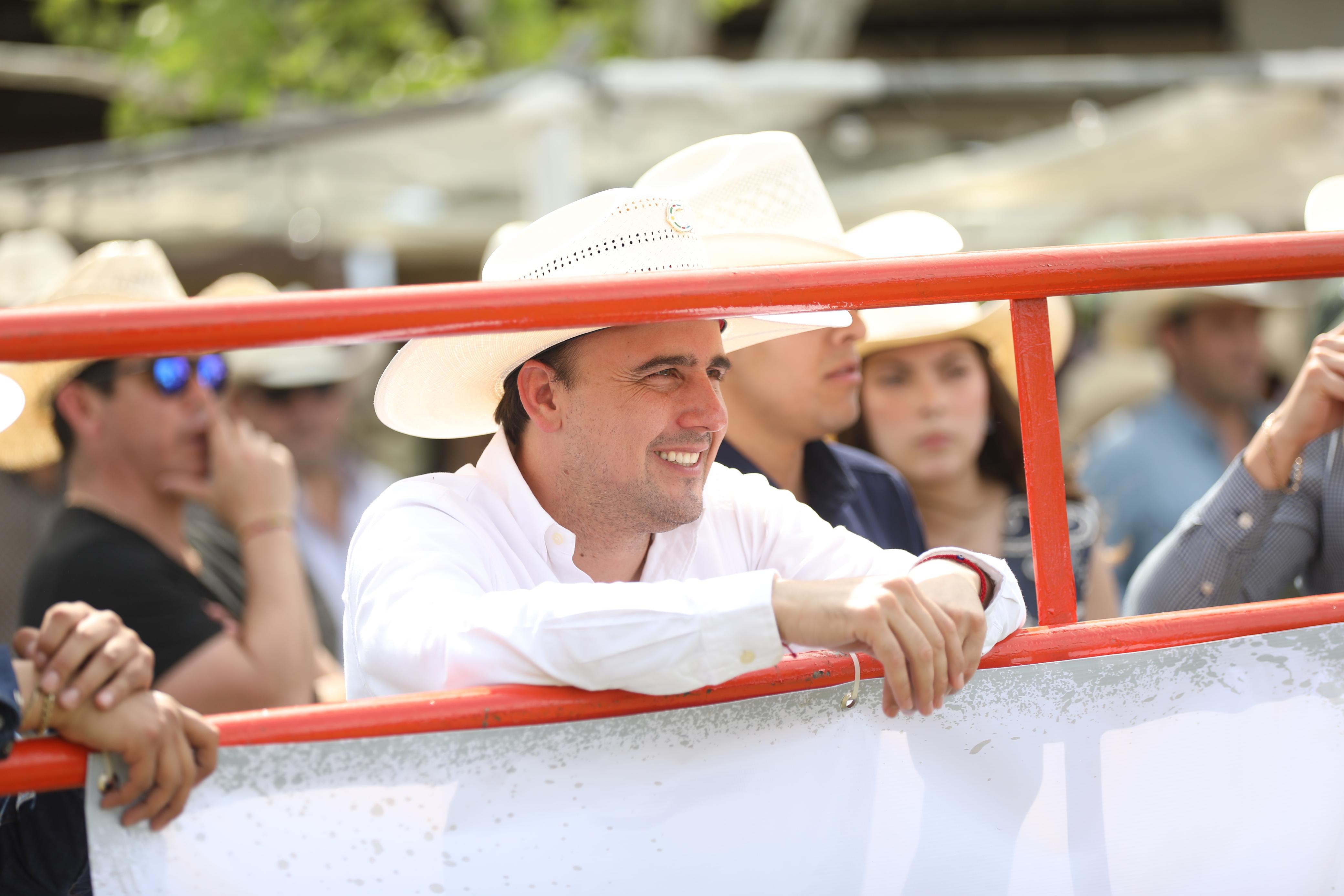 CON LA EXPOSASIS EN MÚZQUIZ SEGUIMOS FORTALECIENDO NUESTRA CULTURA VAQUERA EN COAHUILA: MANOLO