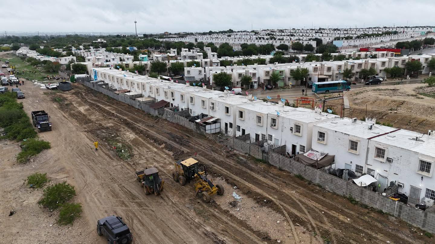EMILIO ANDA CHAMBEANDO RECIO POR UN ACUÑA MÁS LIMPIO