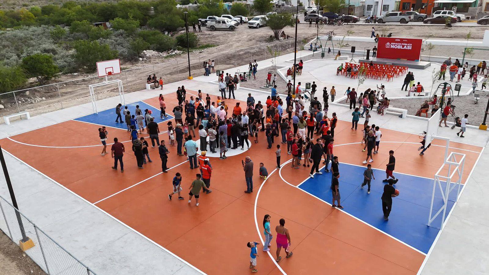 GOBIERNO DE UNIDAD ENTREGA NUEVO ESPACIO PÚBLICO EN NOBLASI