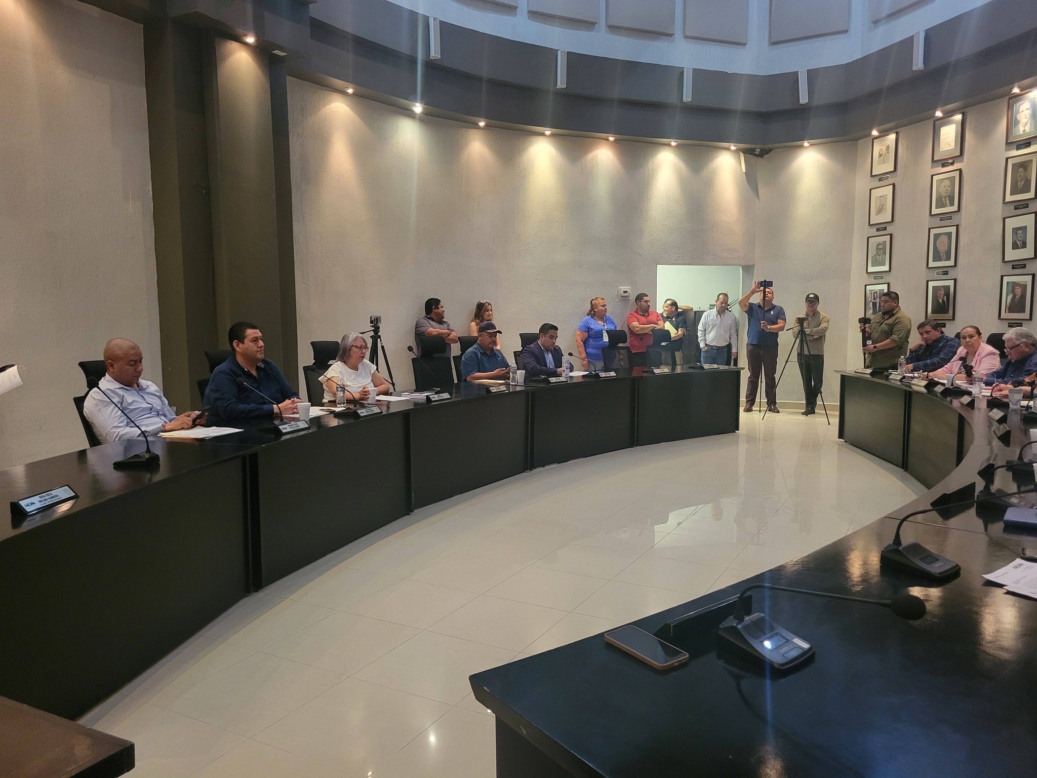 Realizan sesión ordinaria de Cabildo