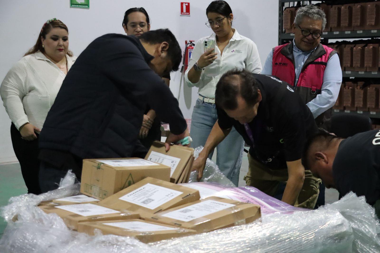 Arriban al IEC más de 2.5 millones de boletas