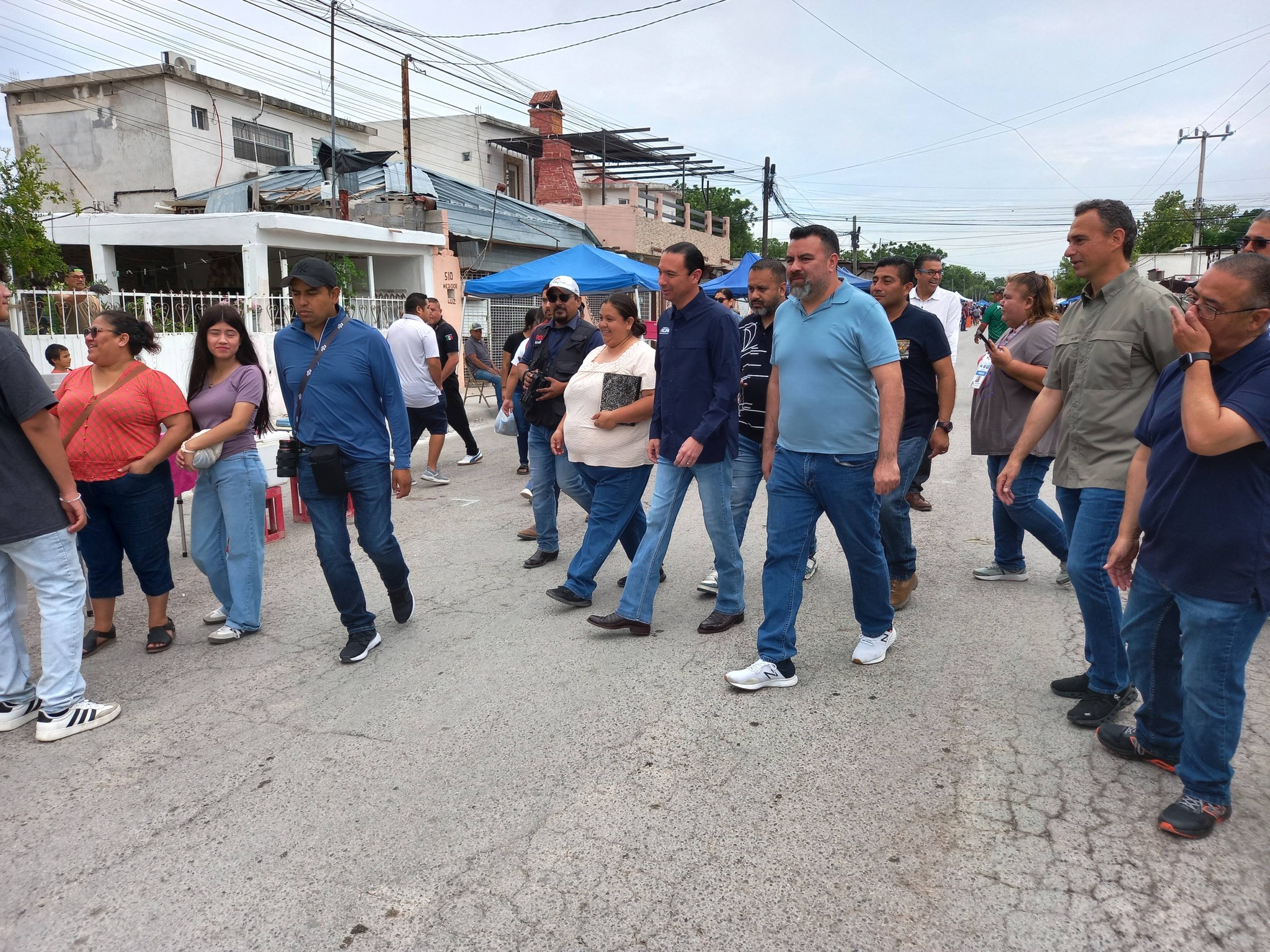 Con gran éxito reanuda actividades el comercio ambulante en la Calle Ancha