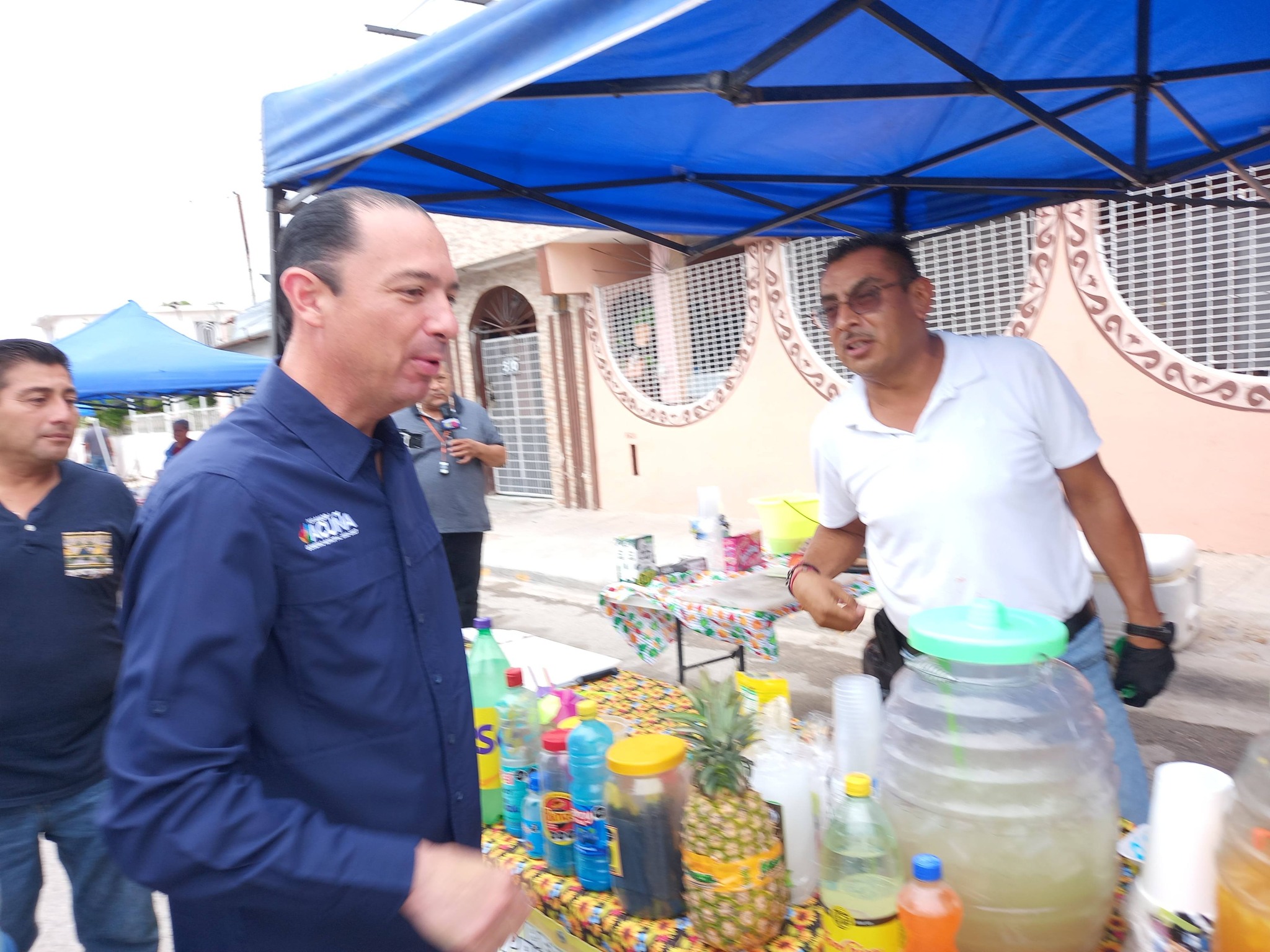 Con gran éxito reanuda actividades el comercio ambulante en la Calle Ancha