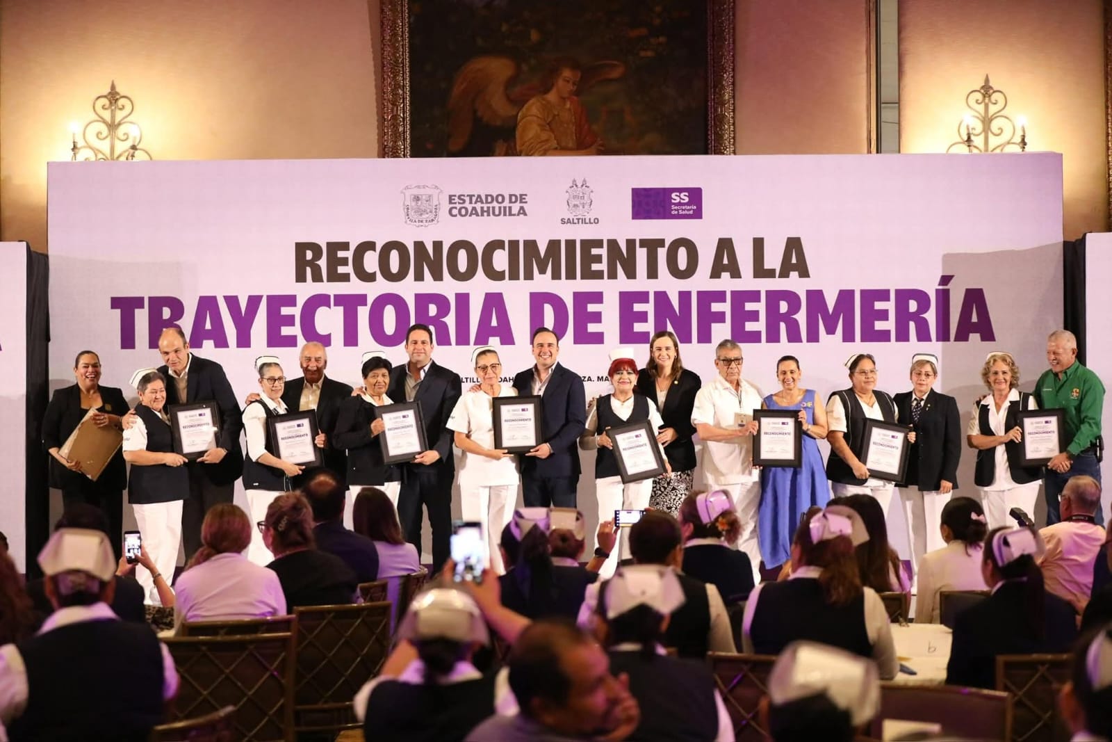 EN EQUIPO CON LAS Y LOS ENFERMEROS DE COAHUILA, FORTALECEMOS NUESTRO SISTEMA DE SALUD: MANOLO