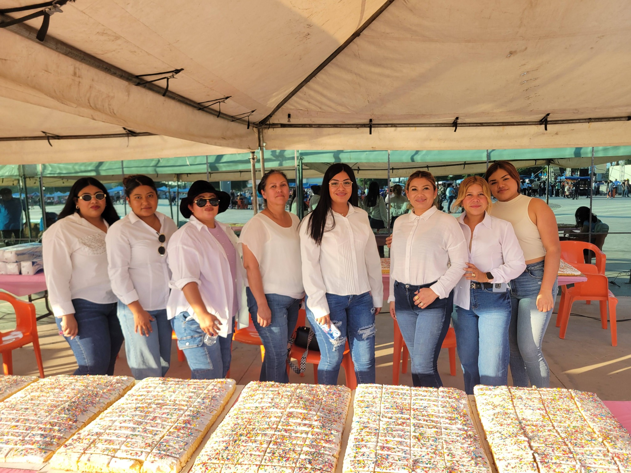 Festeja gobierno municipal a las mamás de Acuña
