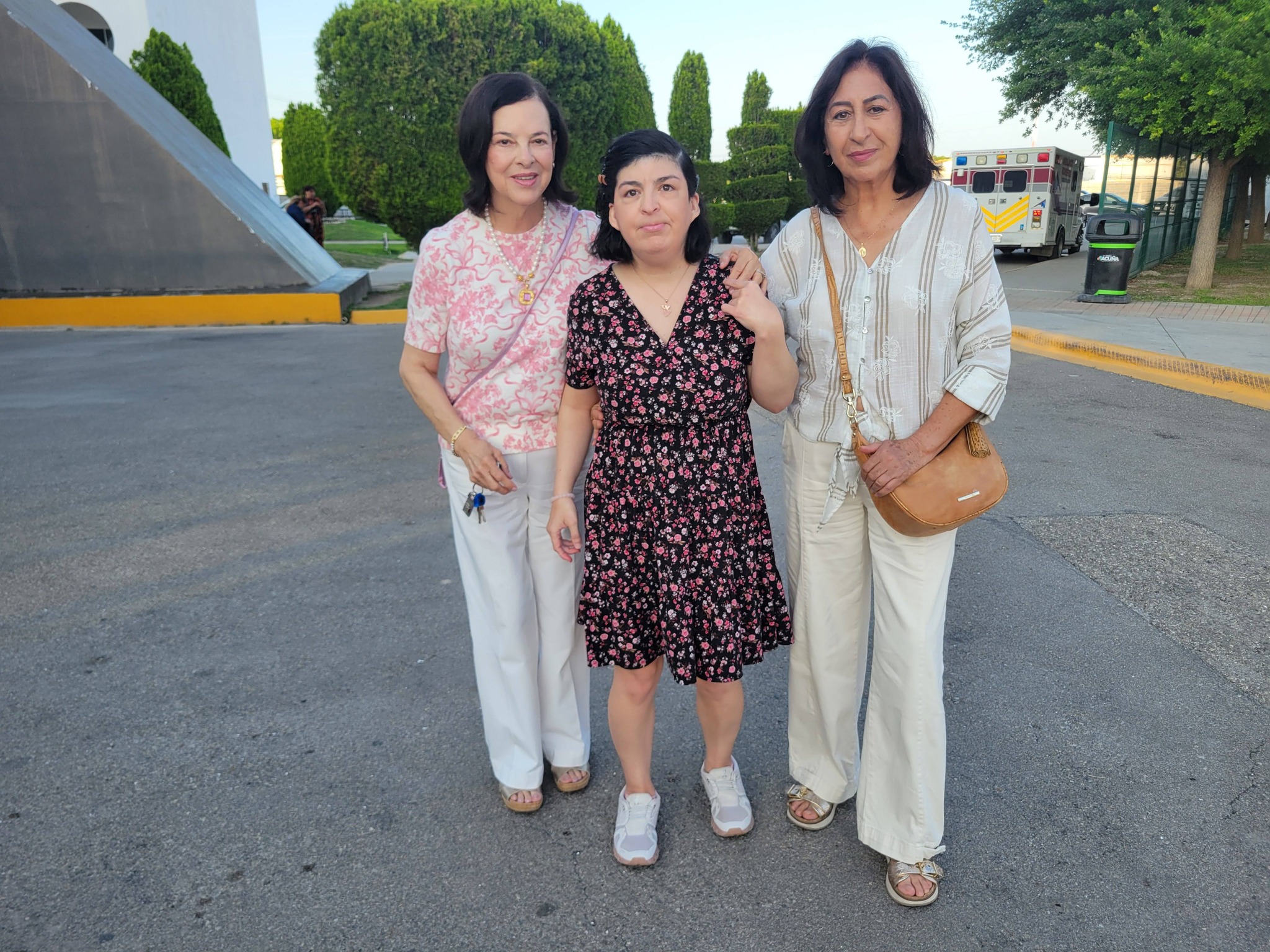 Festeja gobierno municipal a las mamás de Acuña