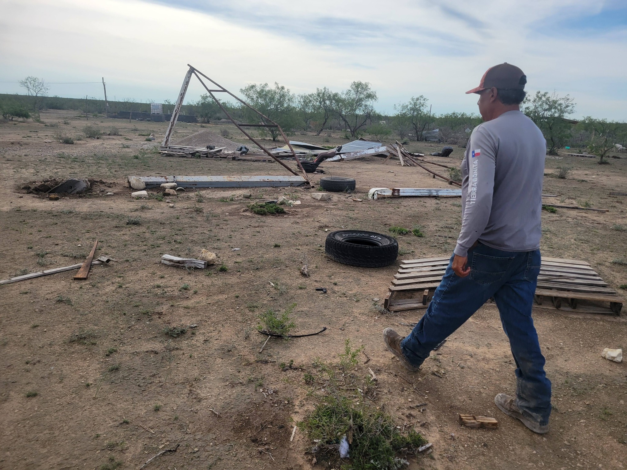 Pérdidas totales sufren familias afectadas por tornado