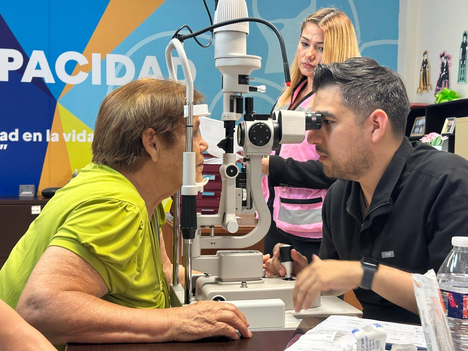 PRESIDENCIA MUNICIPAL LLEVA ESPERANZA Y SALUD VISUAL CON CIRUGÍAS DE CATARATAS