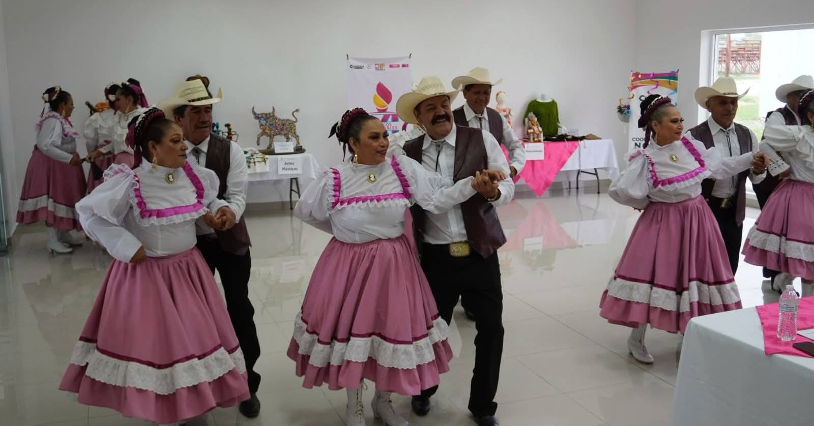 Triunfan adultos mayores en etapa regional