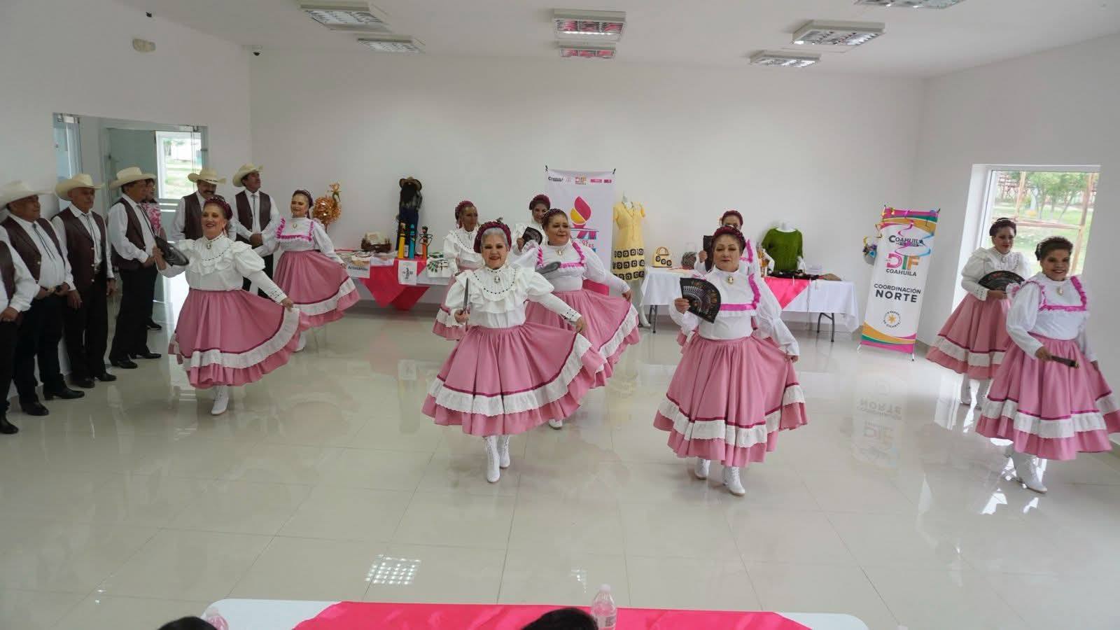 Triunfan adultos mayores en etapa regional