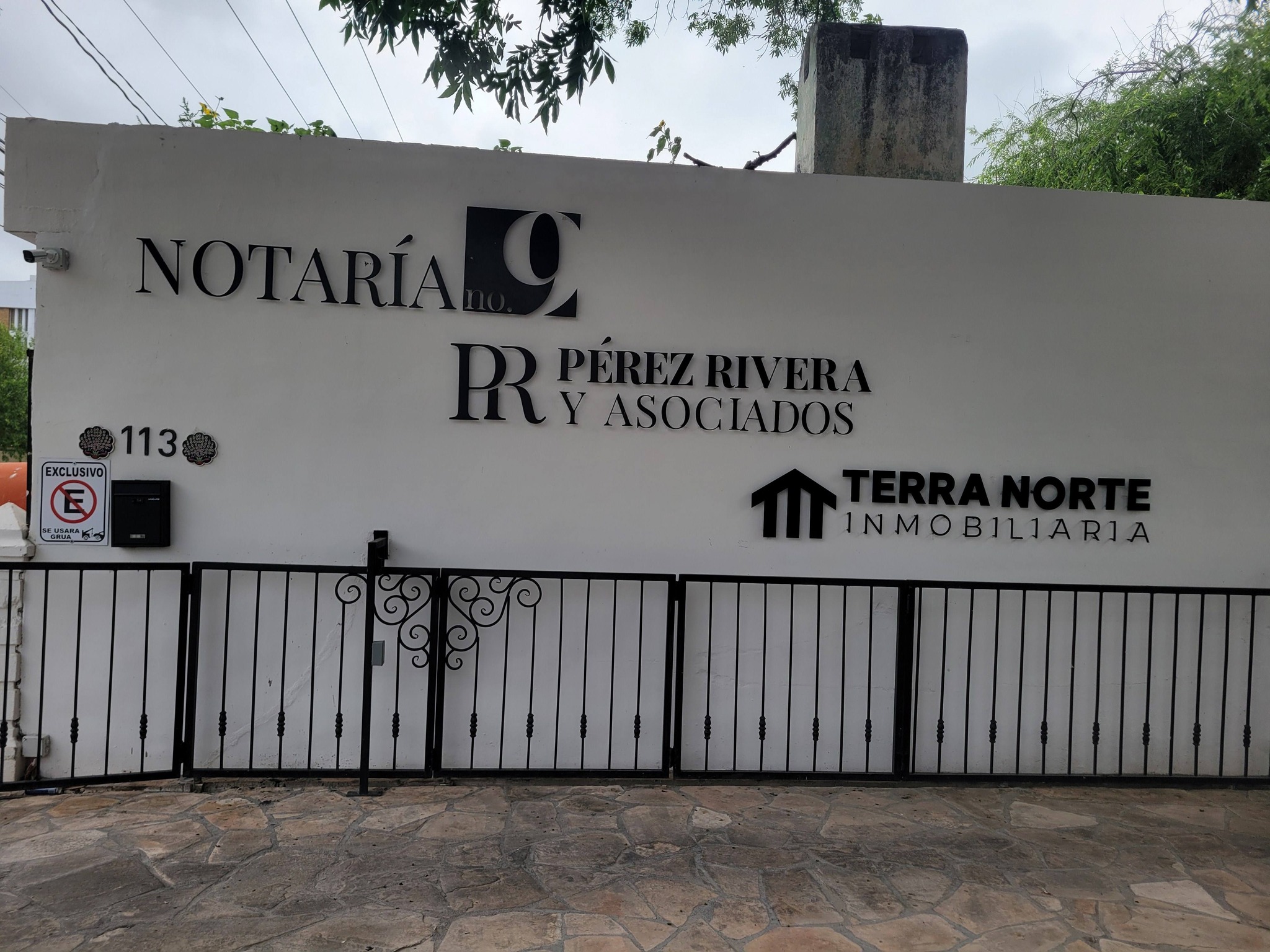 VAN CONTRA EMPRESA VALE AMIGO POR SECUESTRO