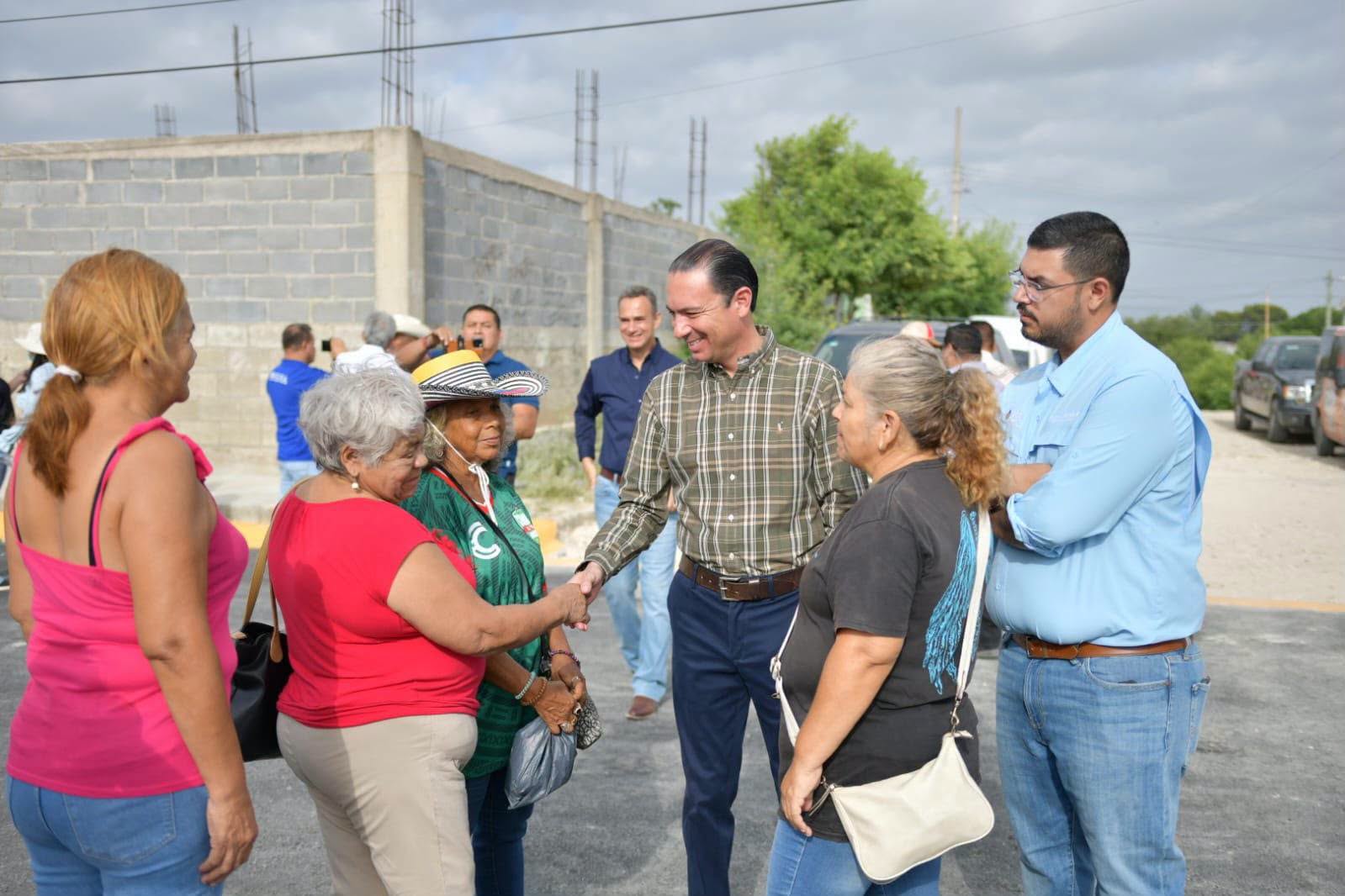 ACUÑA AVANZA HACIA LAS MIL CUADRAS PAVIMENTADAS