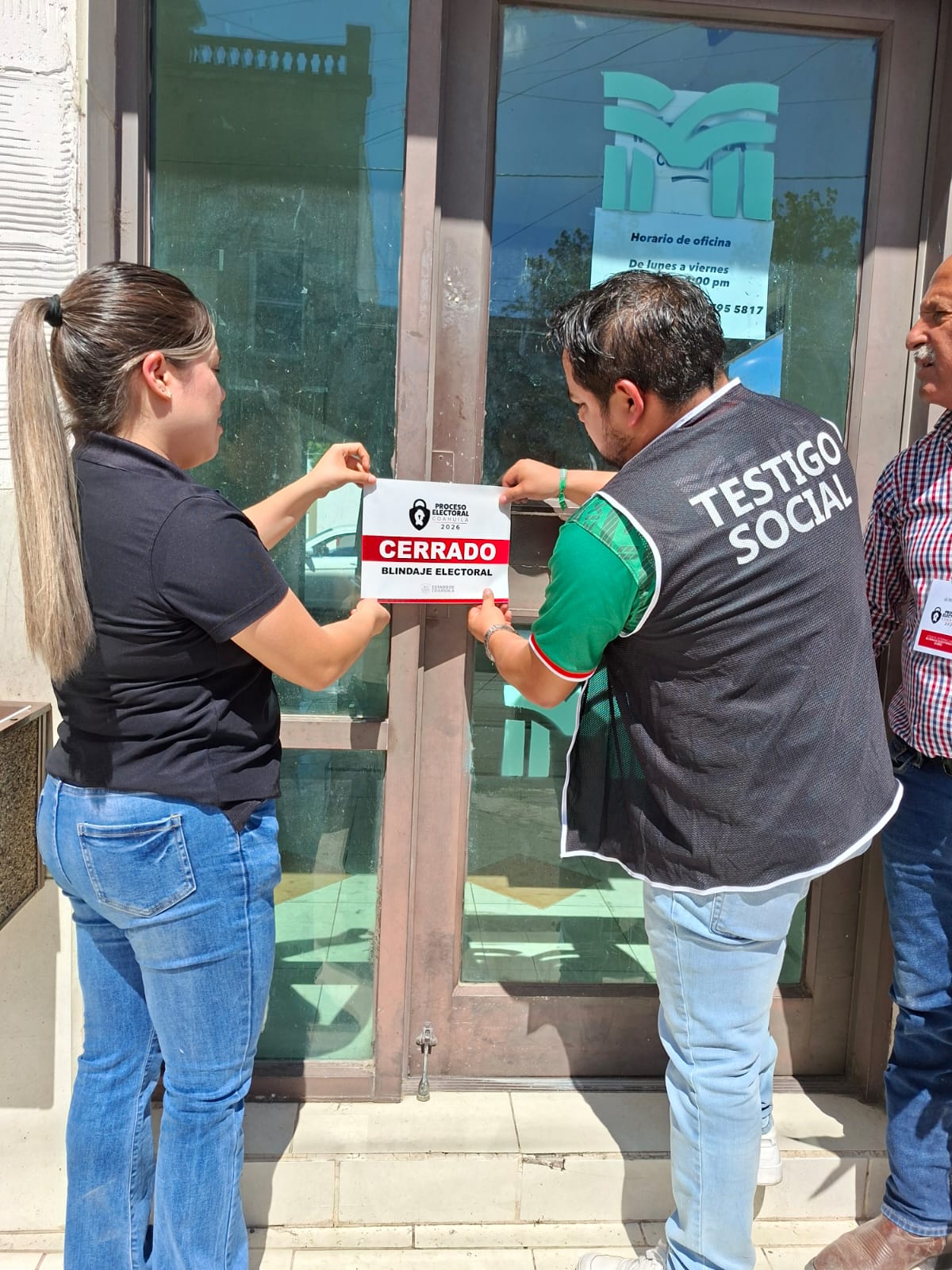 COAHUILA BLINDA EDIFICIOS GUBERNAMENTALES Y VEHICULOS OFICIALES POR JORNADA ELECTORAL
