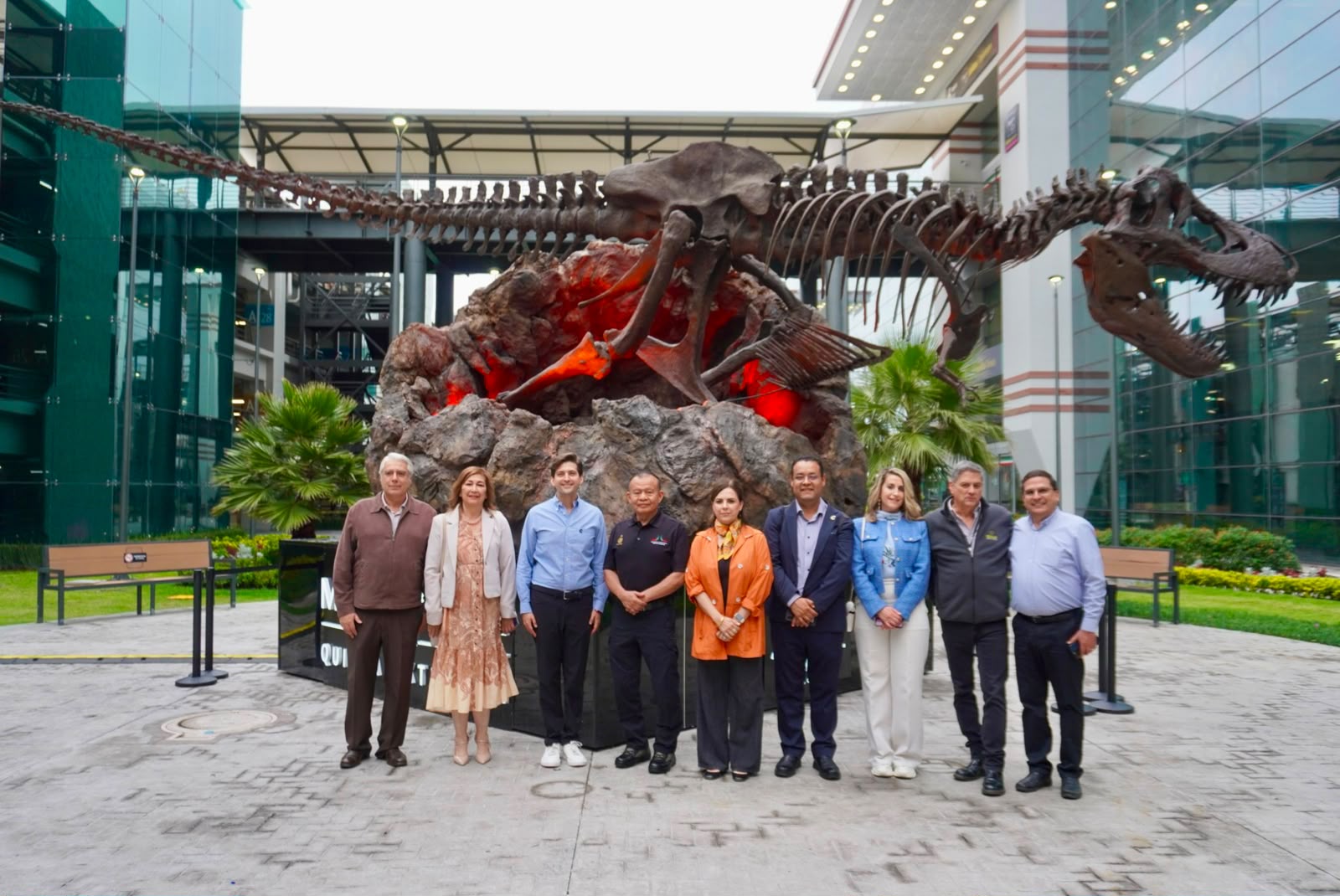 COAHUILA FORTALECE SU PROYECCIÓN NACIONAL E INTERNACIONAL CON LA INAUGURACIÓN DE LA EXPOSICIÓN "PASAJEROS DEL TIEMPO" EN EL AIFA