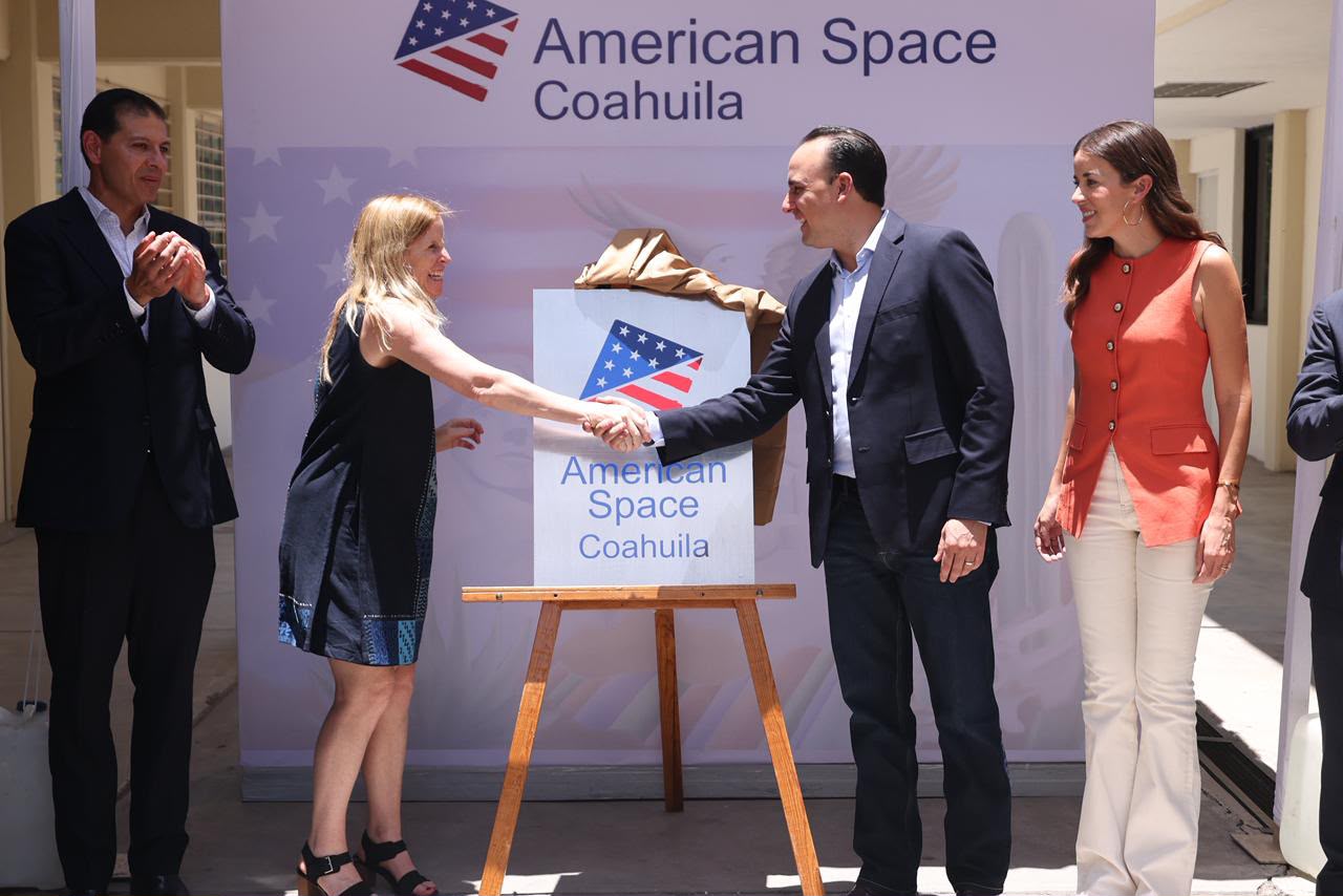 CON "AMERICAN SPACE COAHUILA" SEGUIMOS FORTALECIENDO LA RELACIÓN CON EUA: MANOLO