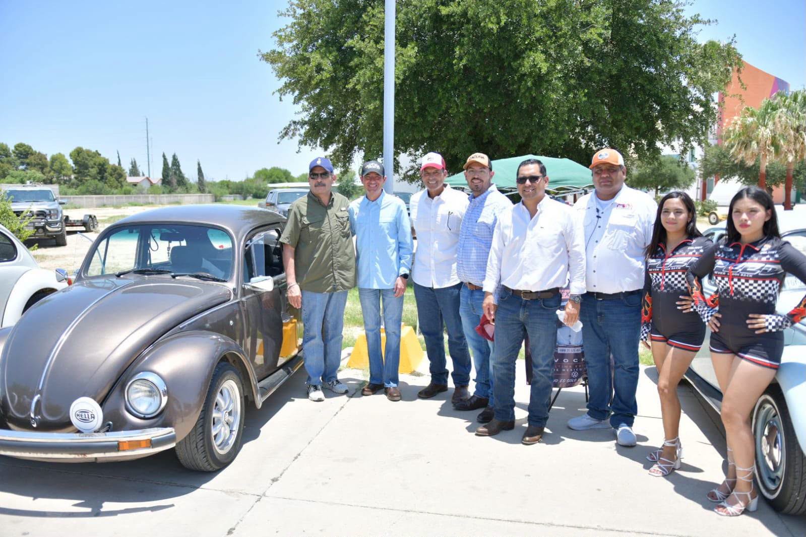 CON GRAN ÉXITO DISFRUTAN FAMILIAS ACUÑENSES EXPO 2026 DE “POR AMOR A LOS CLÁSICOS”