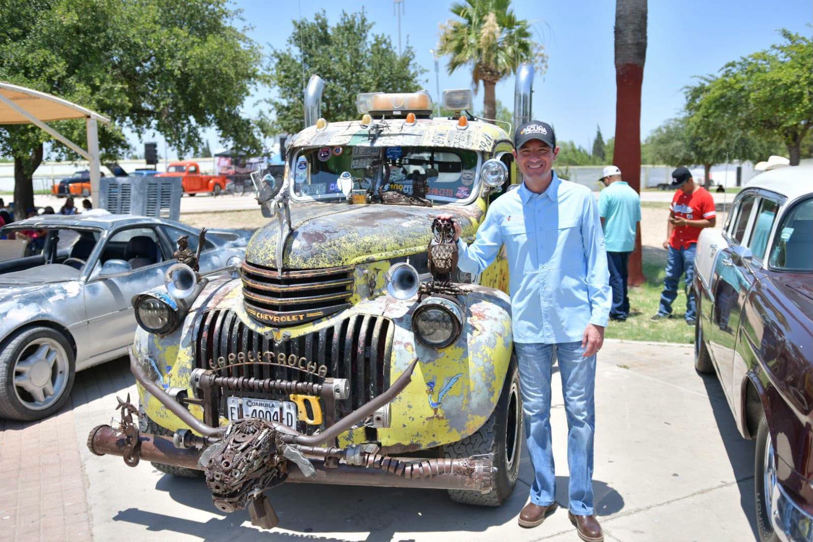 CON GRAN ÉXITO DISFRUTAN FAMILIAS ACUÑENSES EXPO 2026 DE “POR AMOR A LOS CLÁSICOS”