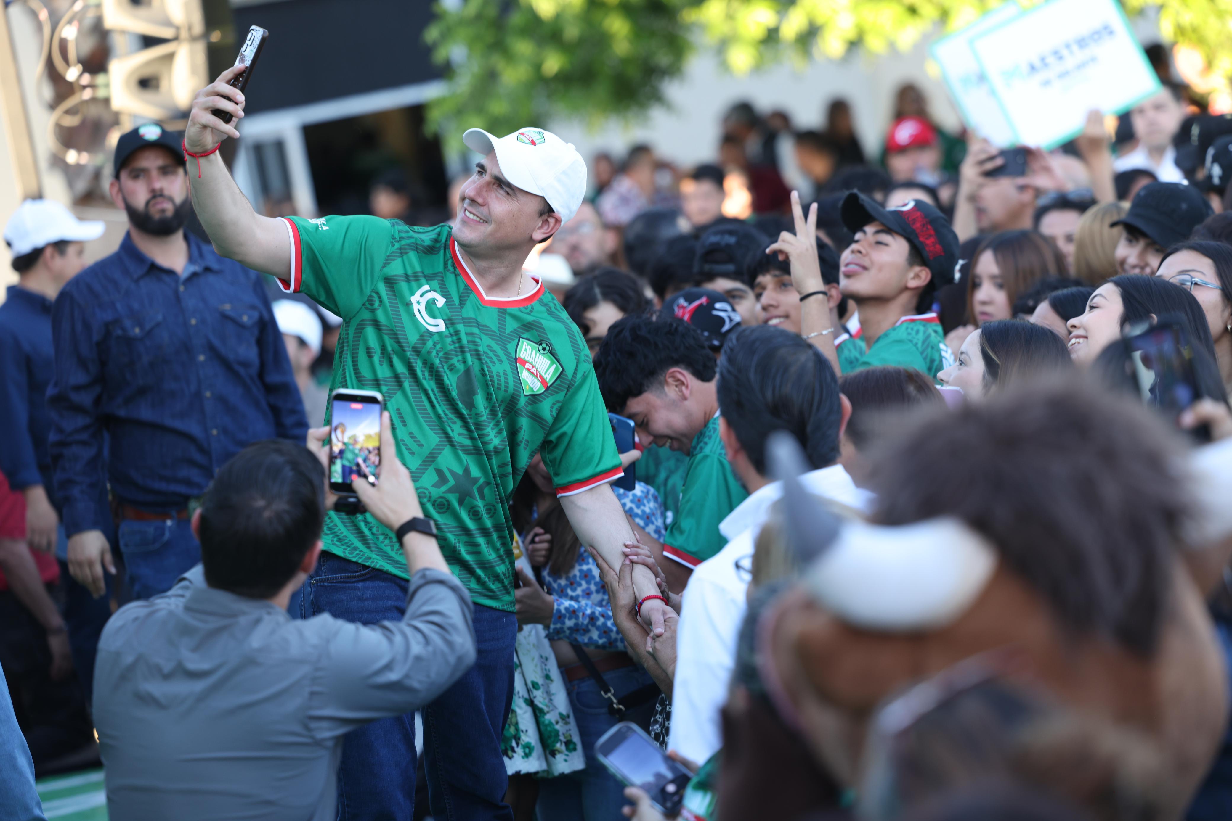 EL JUEVES, TODOS A APOYAR A LA SELECCIÓN DE MÉXICO: MANOLO