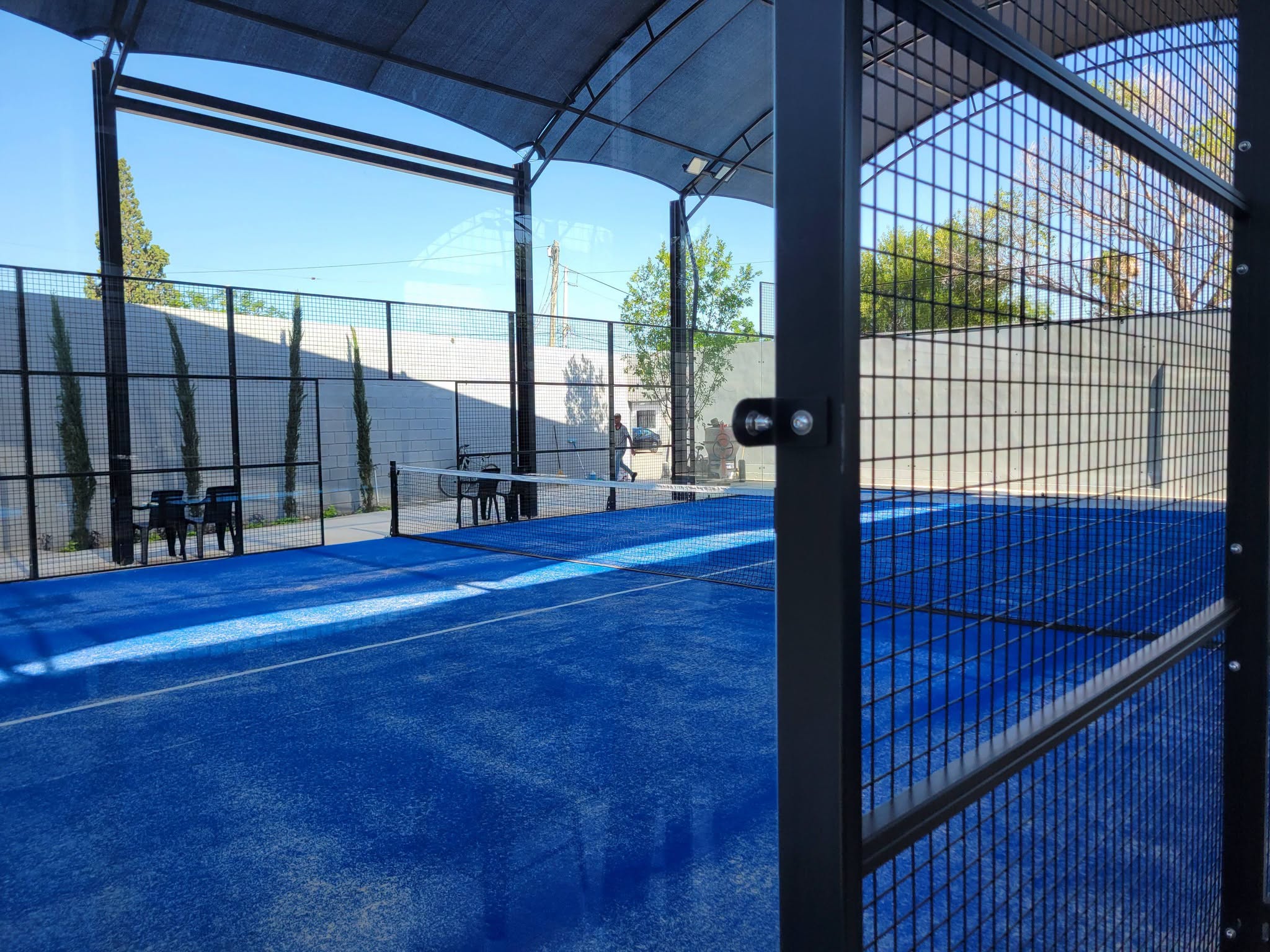 Inauguran Padel Club en Acuña