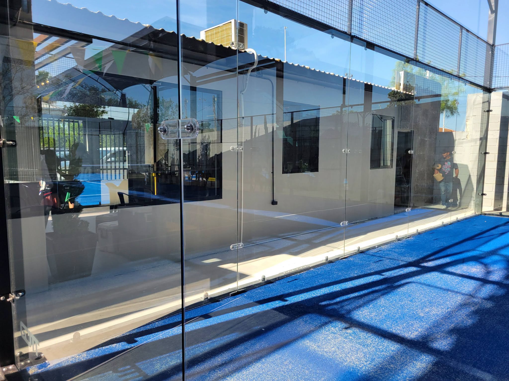 Inauguran Padel Club en Acuña
