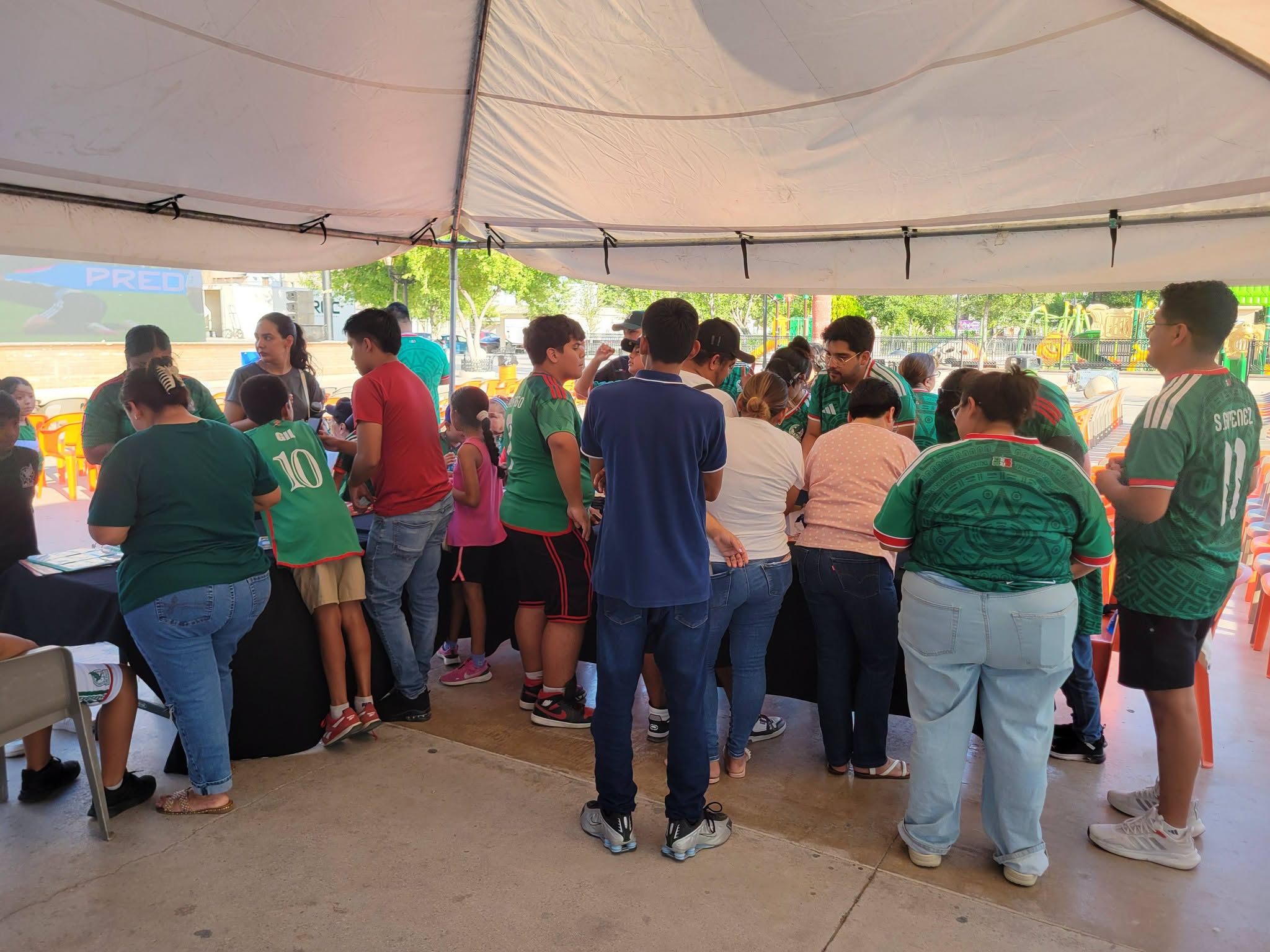 Invitan a la ciudadanía a disfrutar del partido México vs Chequia