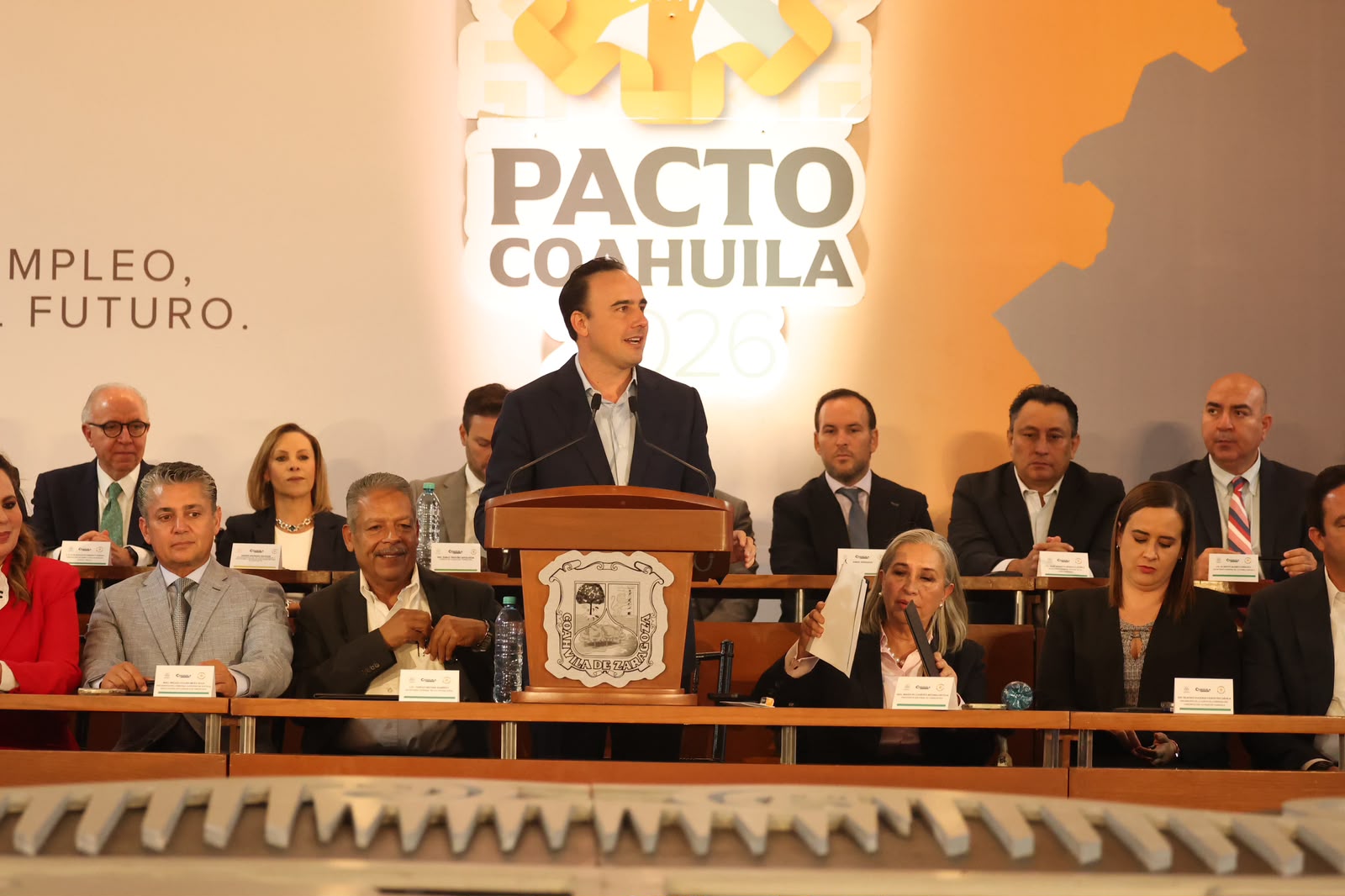 LA ESTABILIDAD LABORAL DE COAHUILA LA CONSTRUIMOS EN EQUIPO TODOS LOS DÍAS: MANOLO