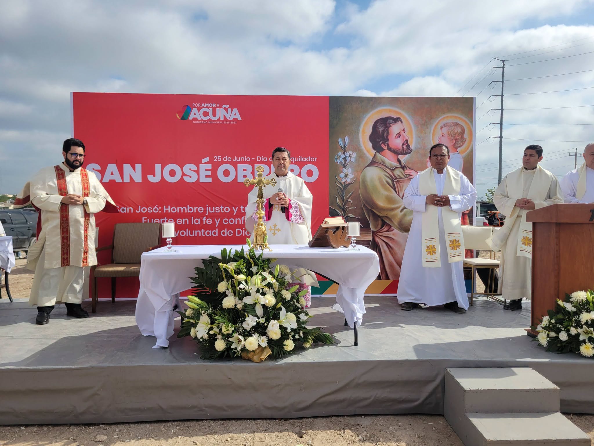 La iglesia católica toca las puertas de las maquiladoras para llevar la palabra de Dios