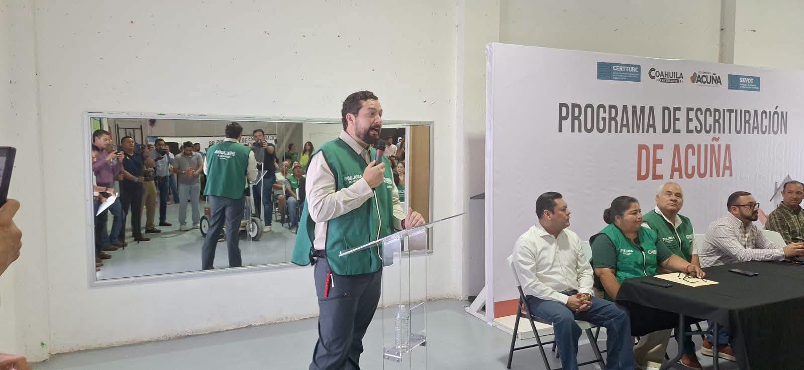 PONEN EN MARCHA PROGRAMA DE ESCRITURACION EN ACUÑA