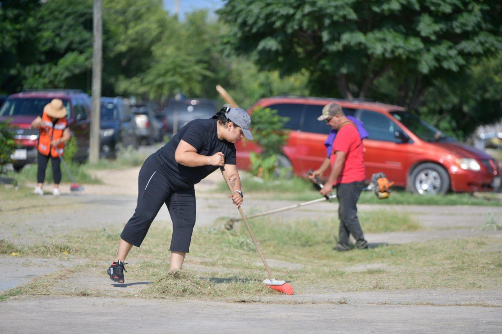 POR AMOR A MI PLAZA SIGUE SUMANDO ESFUERZOS POR UNA MEJOR CIUDAD