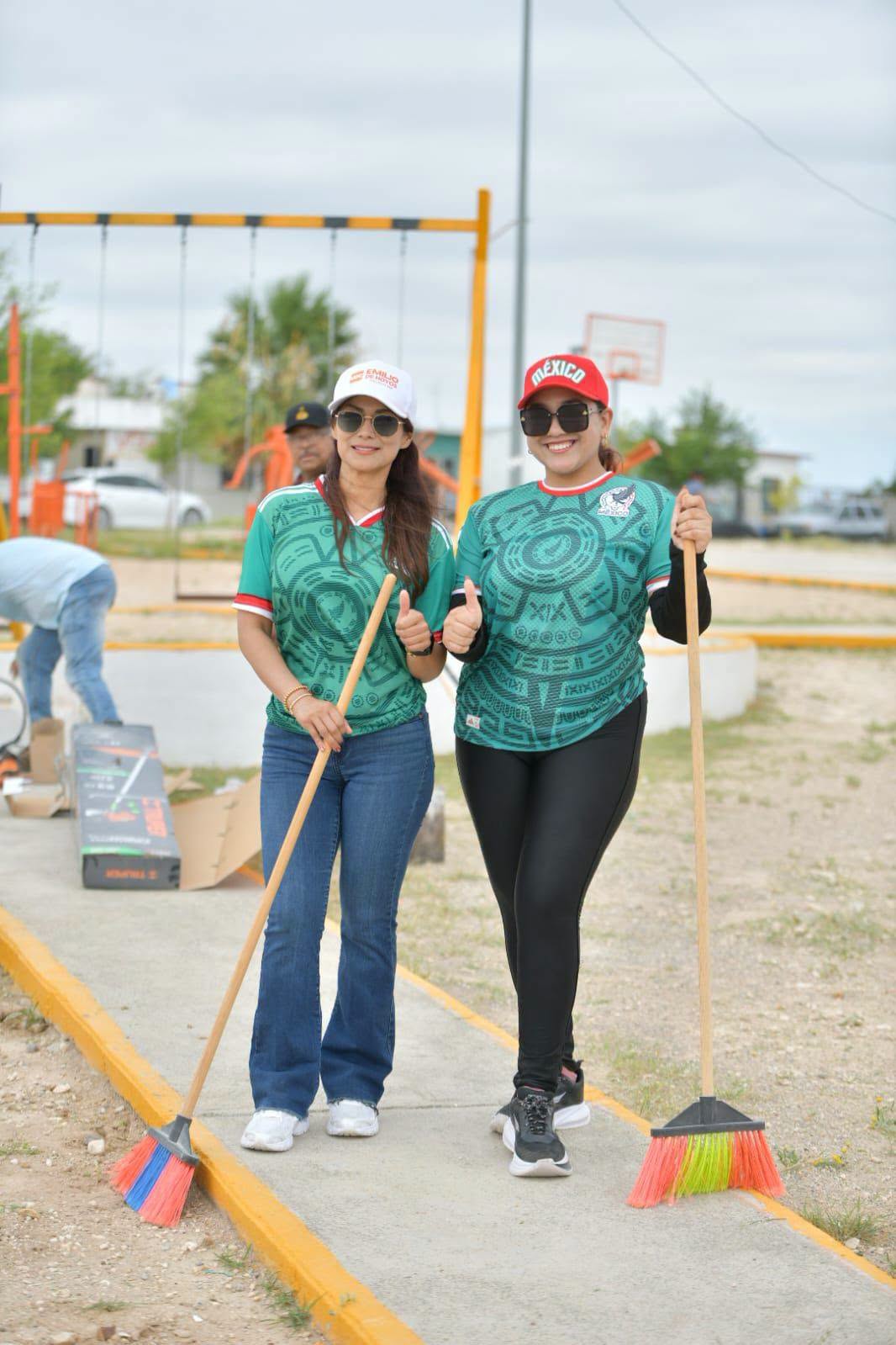 POR AMOR A MI PLAZA SIGUE SUMANDO ESFUERZOS POR UNA MEJOR CIUDAD