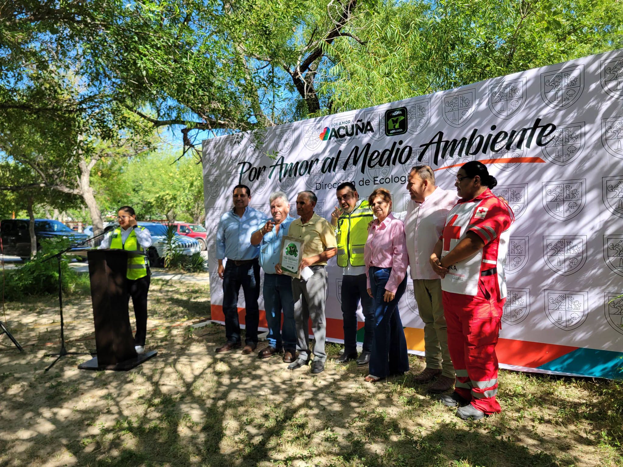 Arranca en Acuña campaña de reforestación y reciclaje