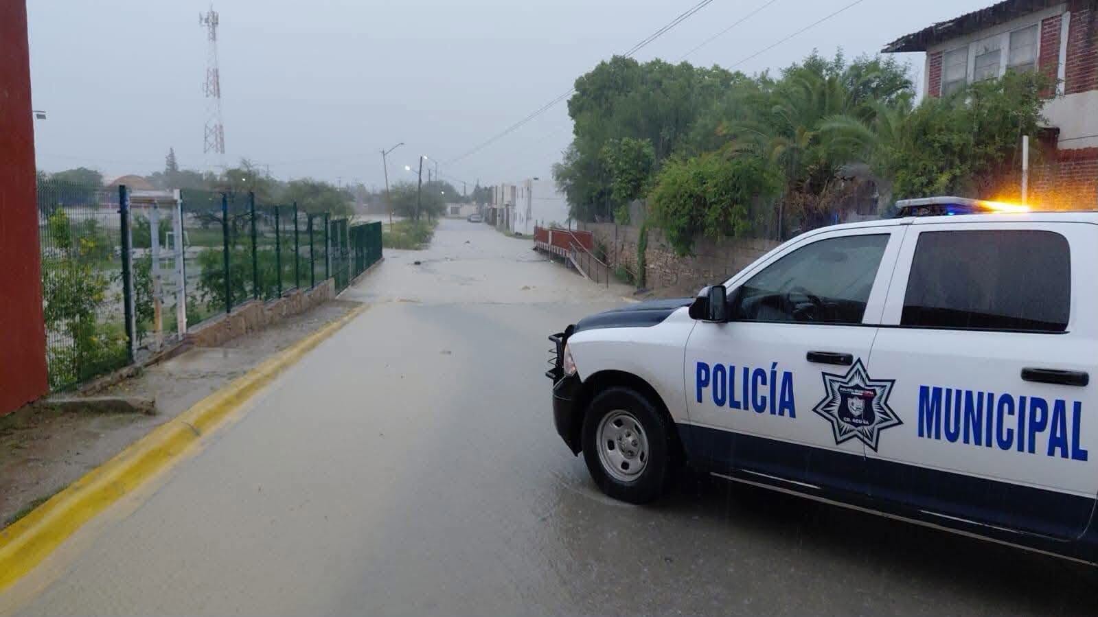 Cierran temporalmente vados y calles en Acuña por condiciones climáticas