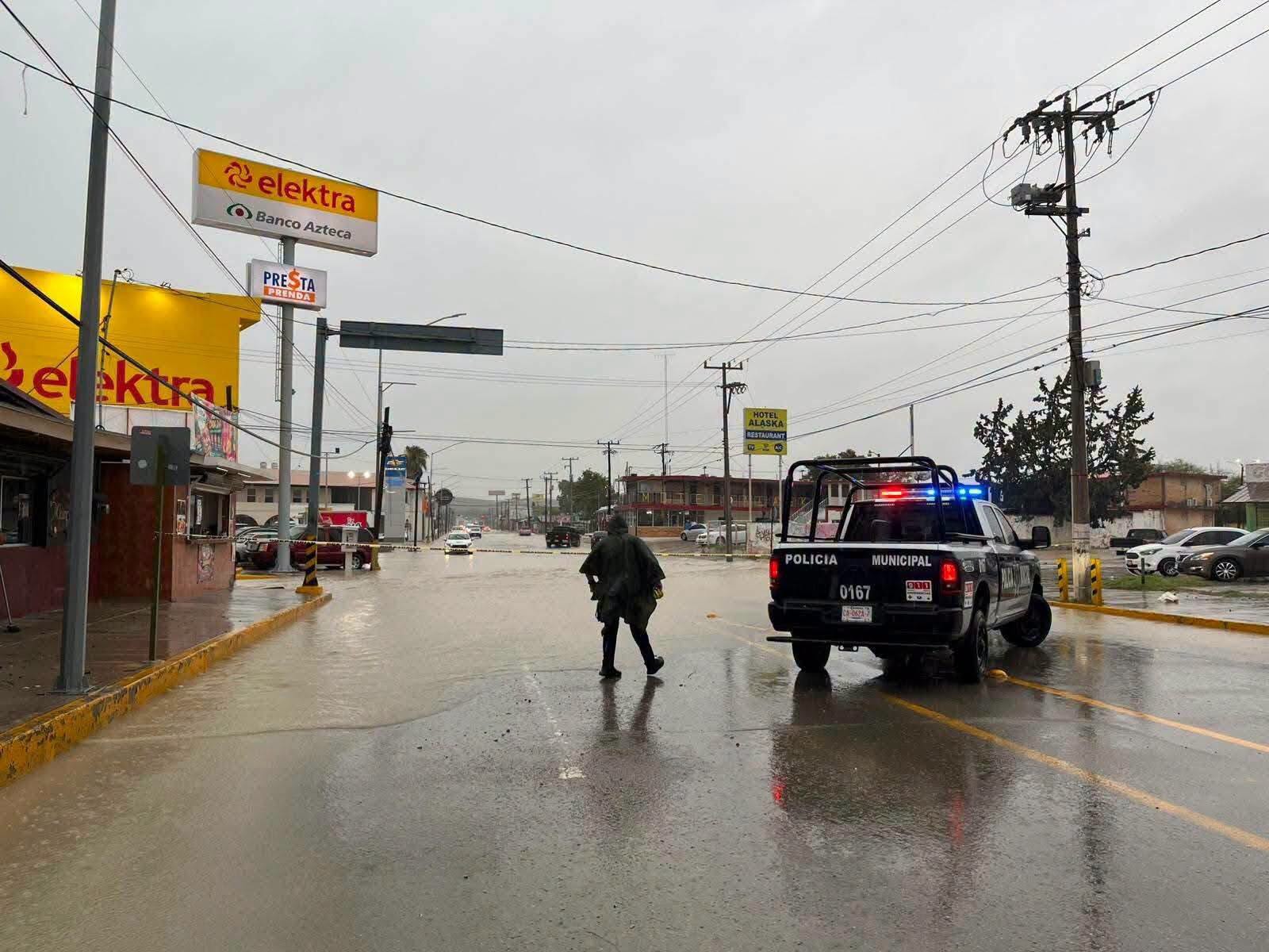 Cierran temporalmente vados y calles en Acuña por condiciones climáticas
