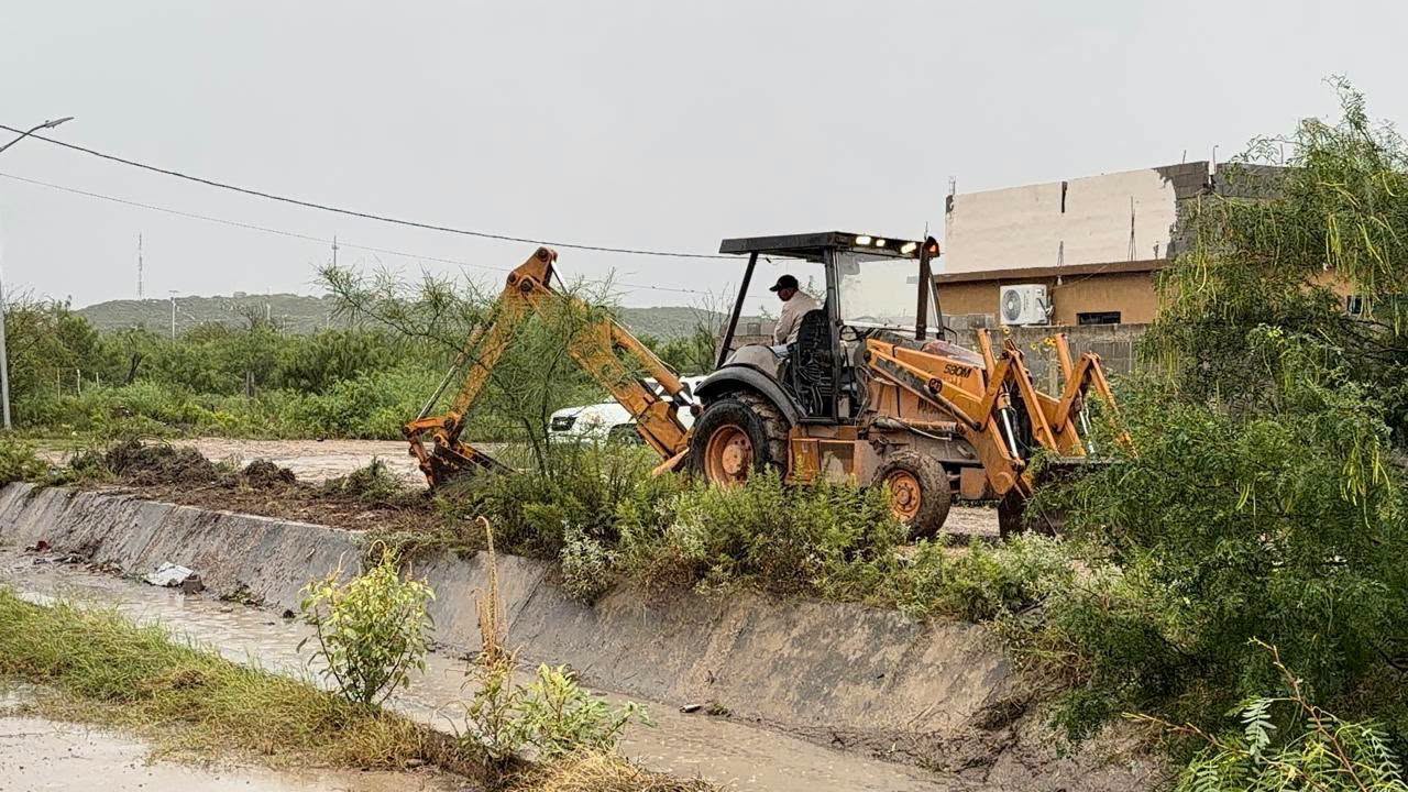 CONTINÚAN LABORES DE LIMPIEZA Y REHABILITACIÓN EN ZONAS AFECTADAS POR LAS LLUVIAS