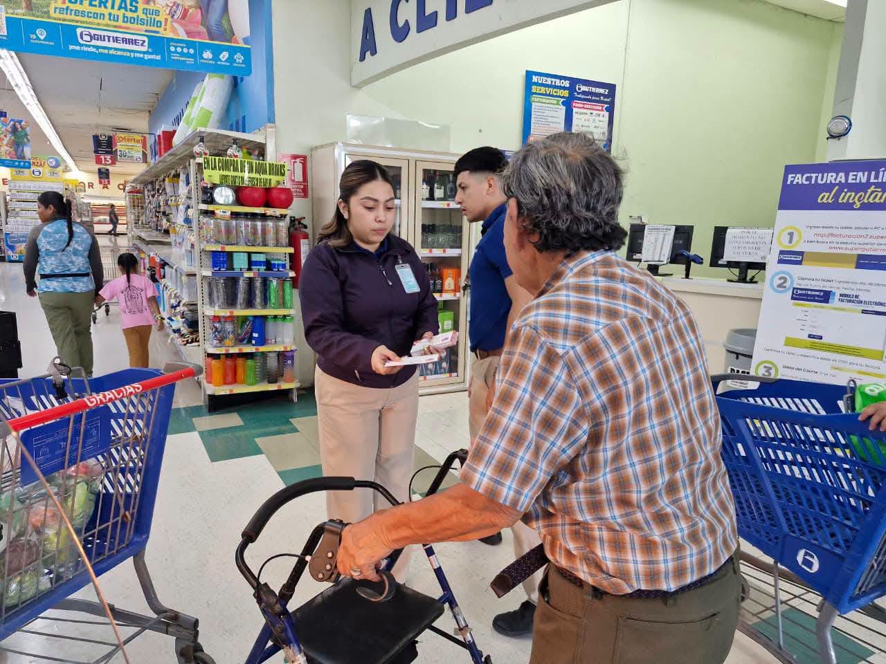 Entrega DIF el programa social "Por Amor a tu Salud"