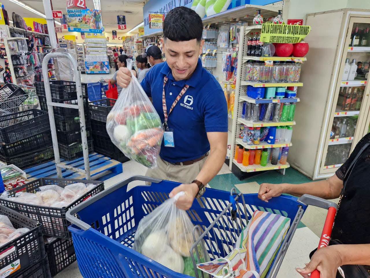 Entrega DIF el programa social "Por Amor a tu Salud"