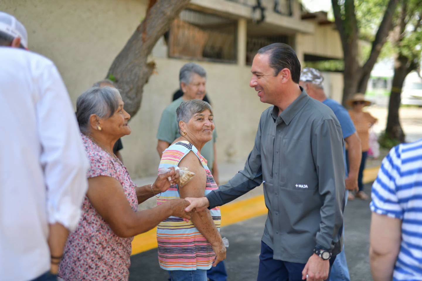 MÁS OBRAS, MEJOR MOVILIDAD: EMILIO DE HOYOS ENTREGA PAVIMENTACIÓN EN LA ATILANO BARRERA