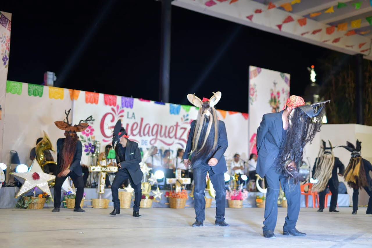 POR QUINTO AÑO CONSECUTIVO, ACUÑA VIVIÓ LA MAGIA Y BELLEZA DE LA GUELAGUETZA
