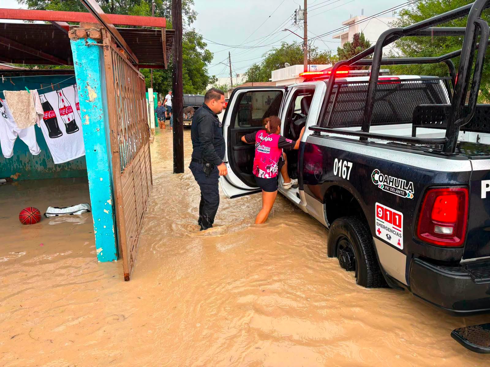PRESIDENCIA MUNICIPAL MANTIENE OPERATIVO PERMANENTE 24/7 ANTE CONTINGENCIA POR LLUVIAS ATÍPICAS