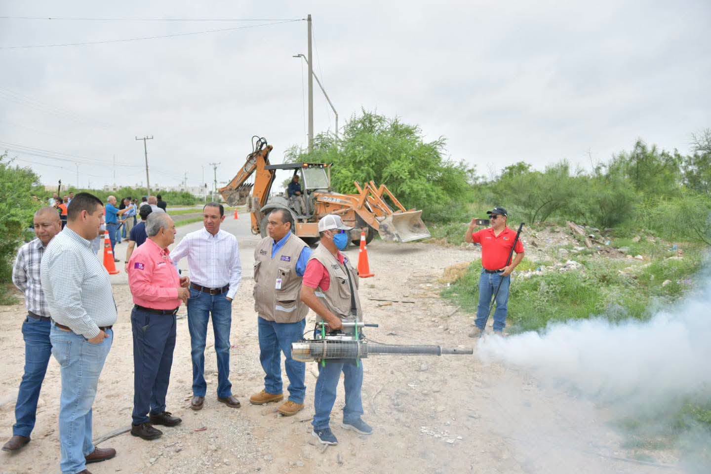 REFUERZAN CAMPAÑA PERMANENTE DE FUMIGACIÓN Y DESCACHARRIZACIÓN