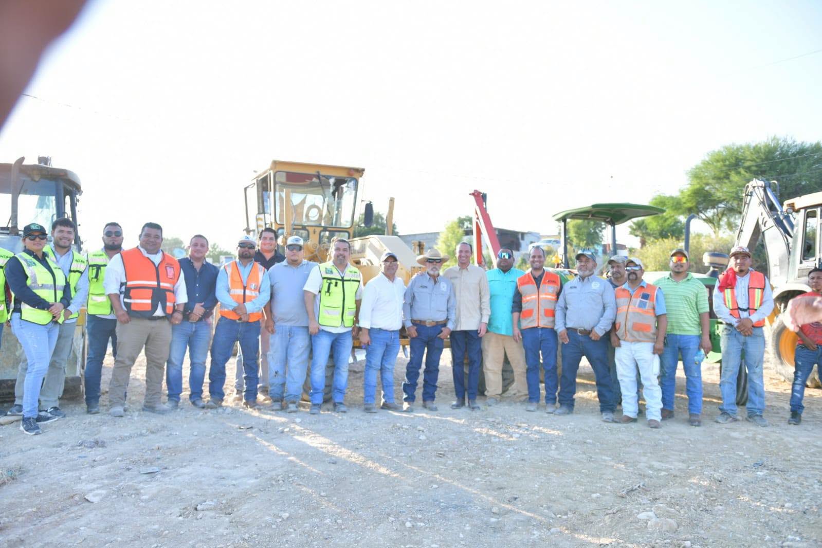 BRIGADA INTEGRAL "MANOS A LA OBRA" LLEGA A FUNDADORES
