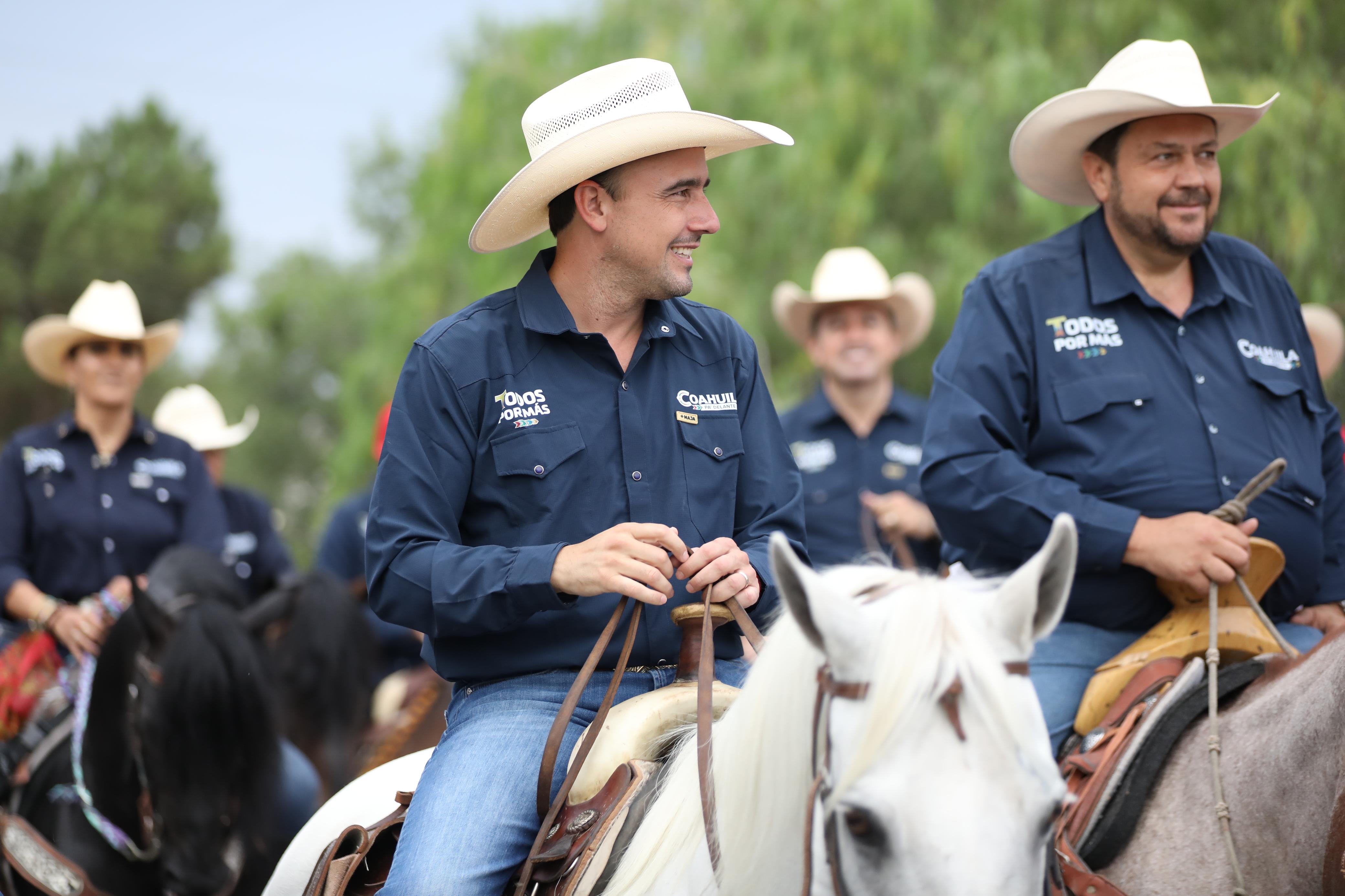 COAHUILA VIVE SUS TRADICIONES EN FAMILIA CON PAZ Y SEGURIDAD: MANOLO