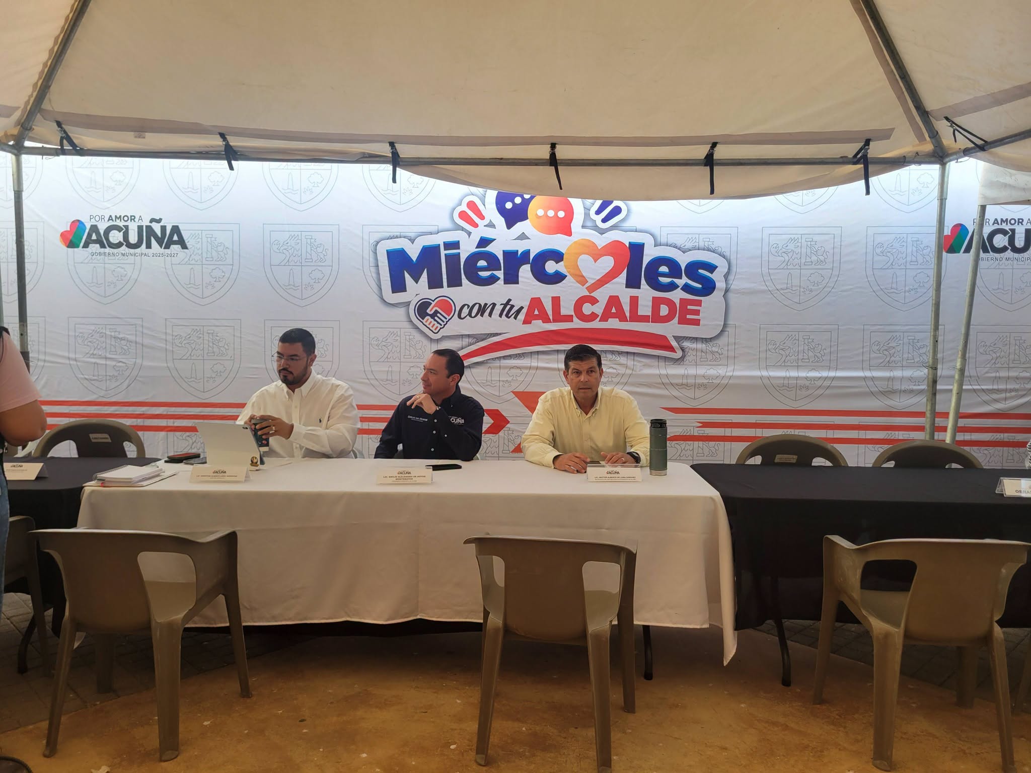 Encabeza Emilio programa "Miércoles con tu Alcalde"