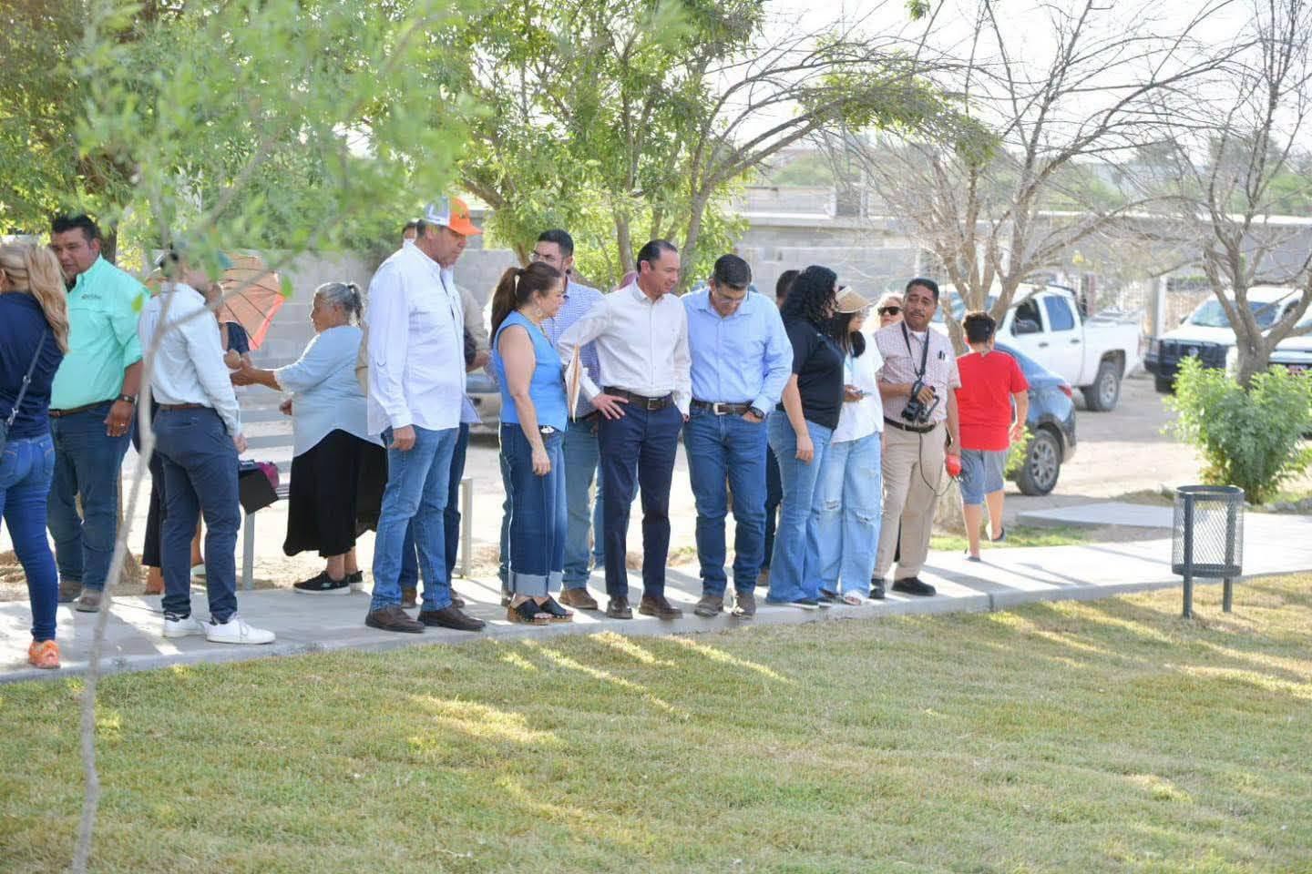 ENTREGA EMILIO UNA NUEVA PLAZA AHORA EN LA COLONIA EVARISTO