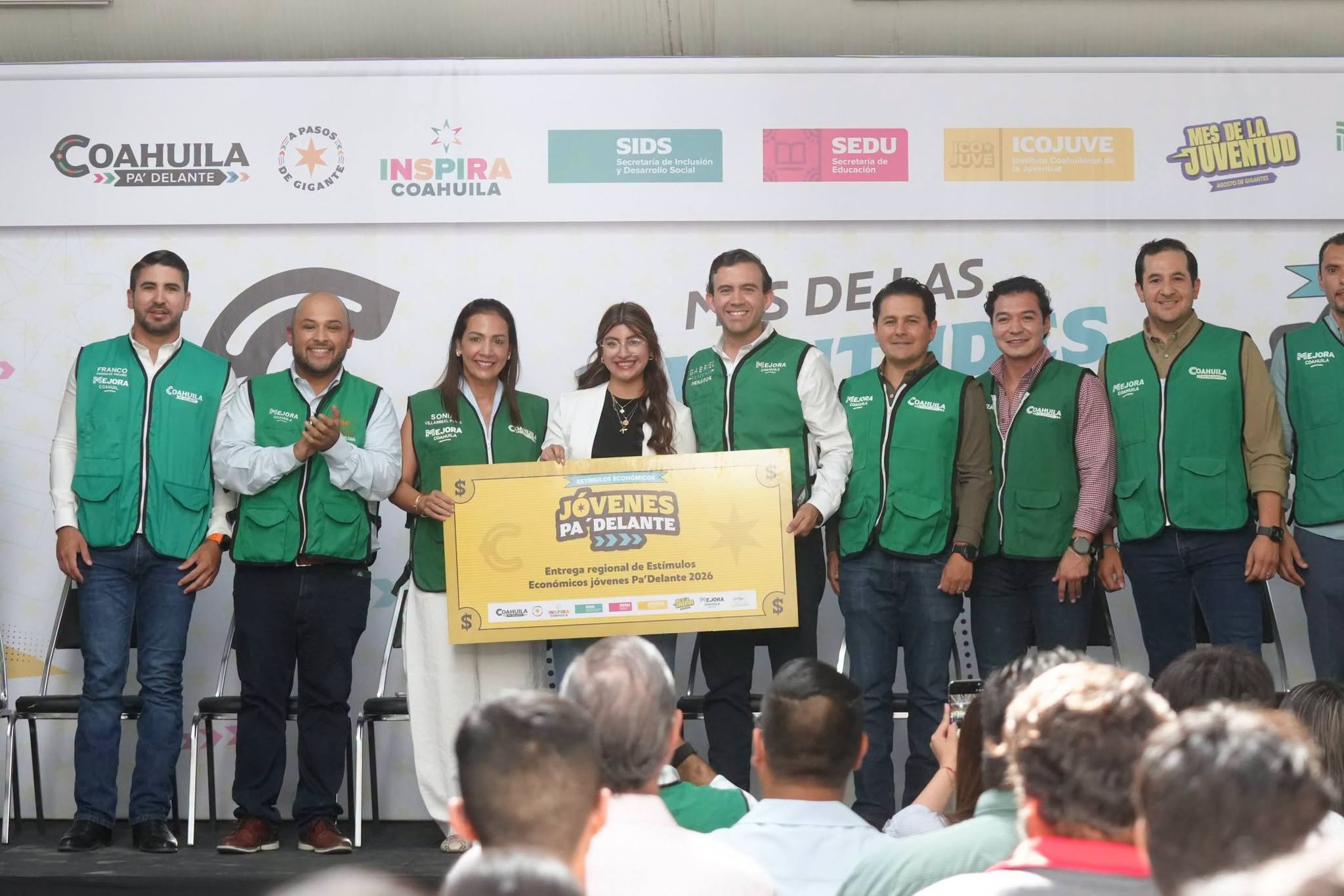ENTREGA GOBIERNO DEL ESTADO ESTÍMULOS ECONÓMICOS DEL PROGRAMA JÓVENES PA’ DELANTE