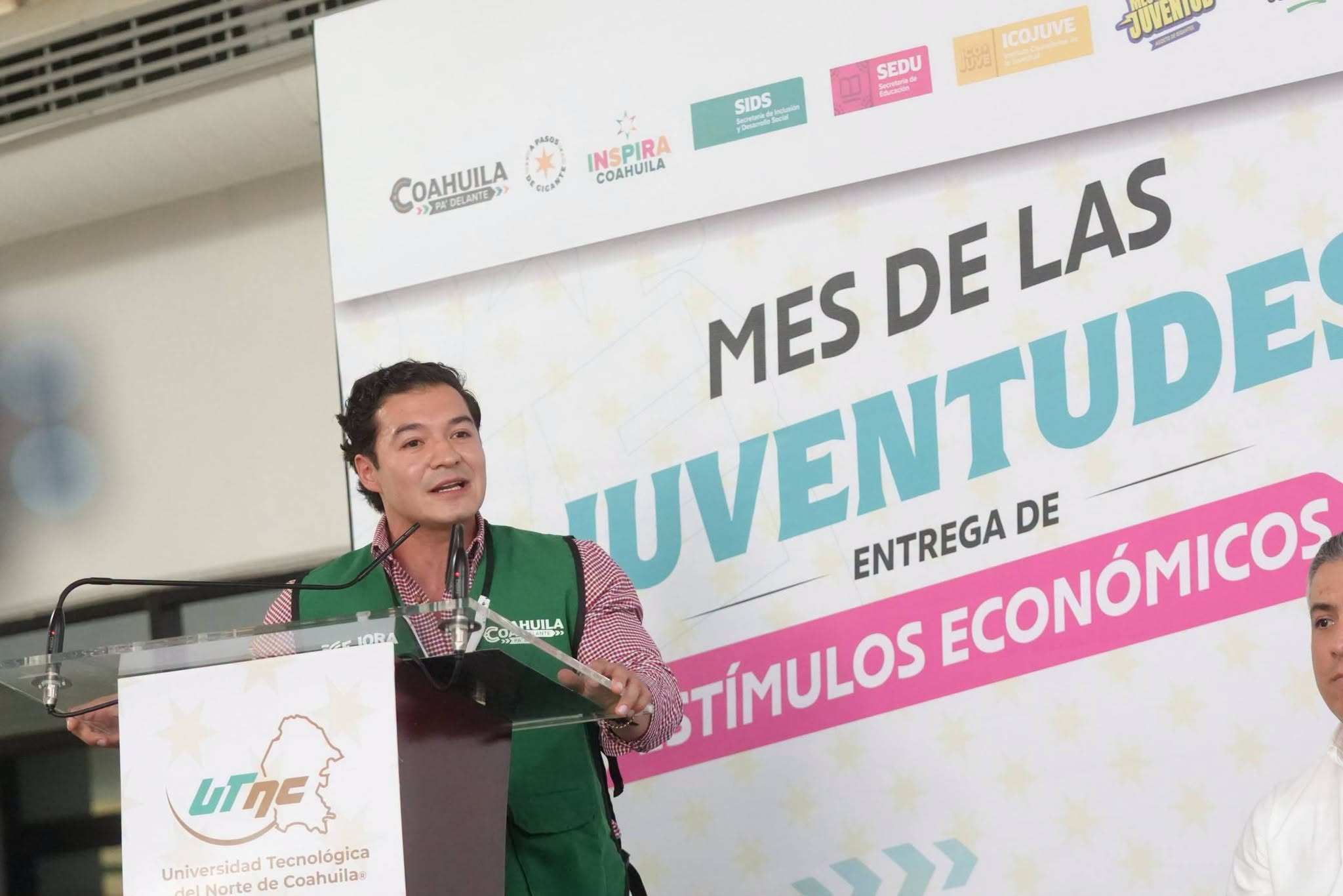 ENTREGA GOBIERNO DEL ESTADO ESTÍMULOS ECONÓMICOS DEL PROGRAMA JÓVENES PA’ DELANTE