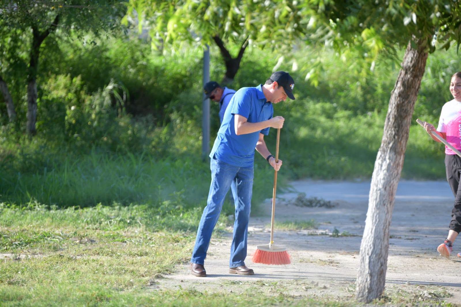 GOBIERNO DE UNIDAD REFUERZA LIMPIEZA Y RESCATE DE PLAZAS