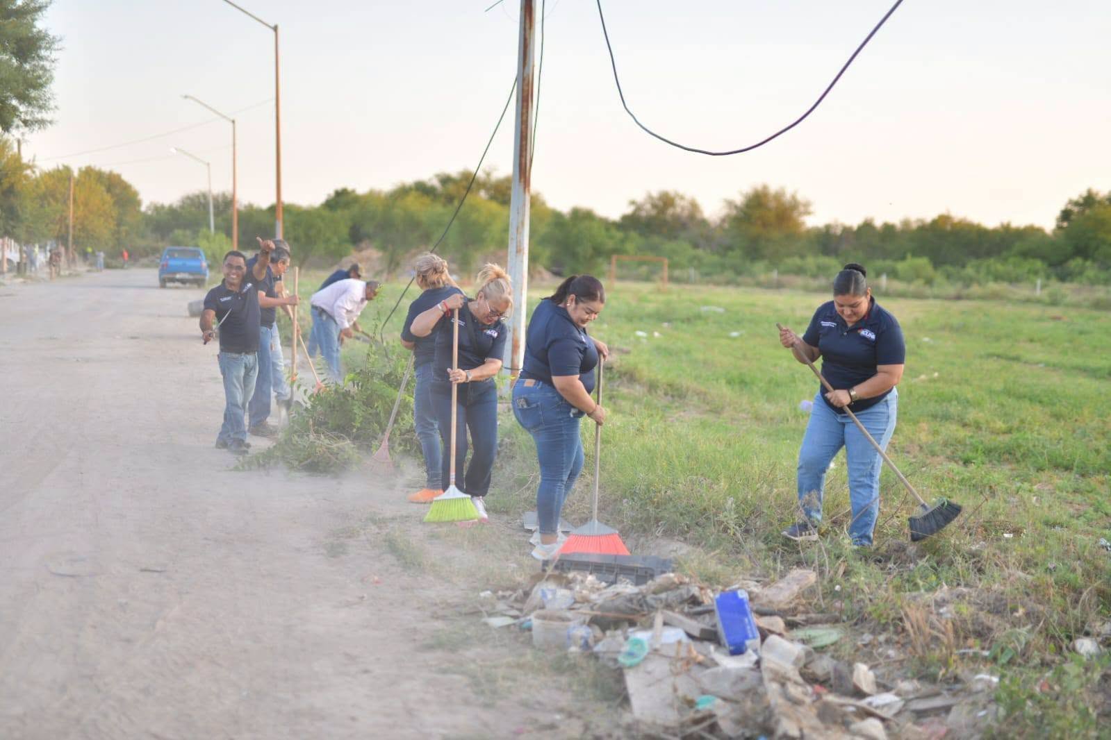 MANOS A LA OBRA LLEVA ACCIONES Y RESULTADOS A ENCINOS, CAPISTRANO Y PERIODISTAS